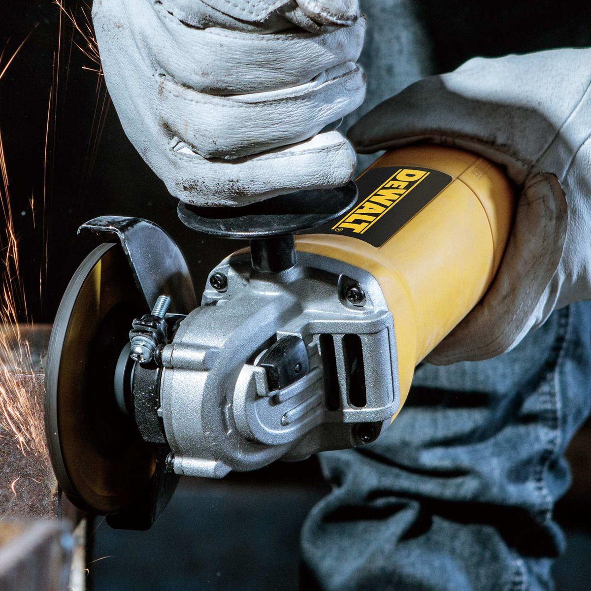 Esmeril Angular 4-1/2  750w Dewalt Dwe4010-3