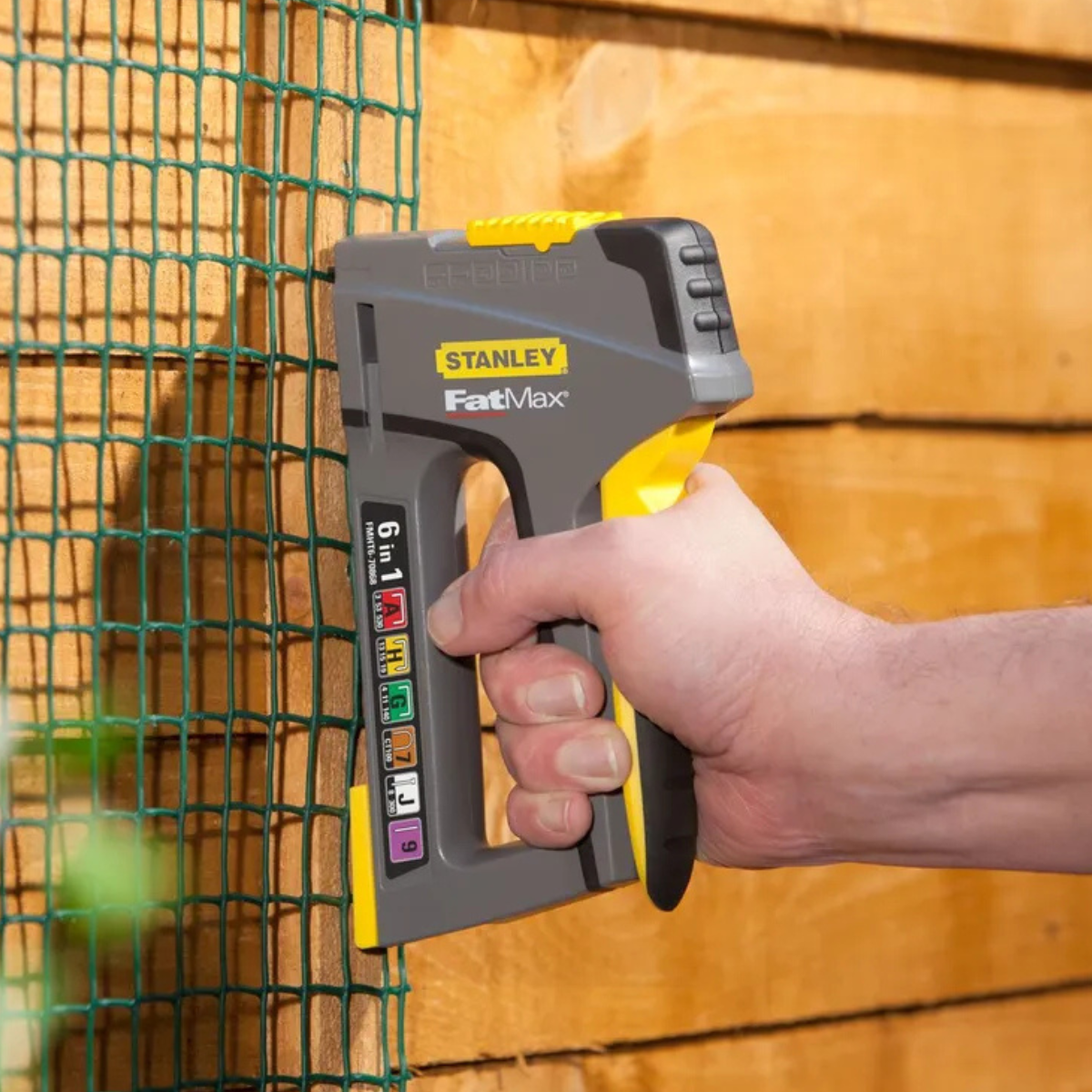 Engrapadora resistente 6 en 1 FATMAX STANLEY FMHT6-70868-4