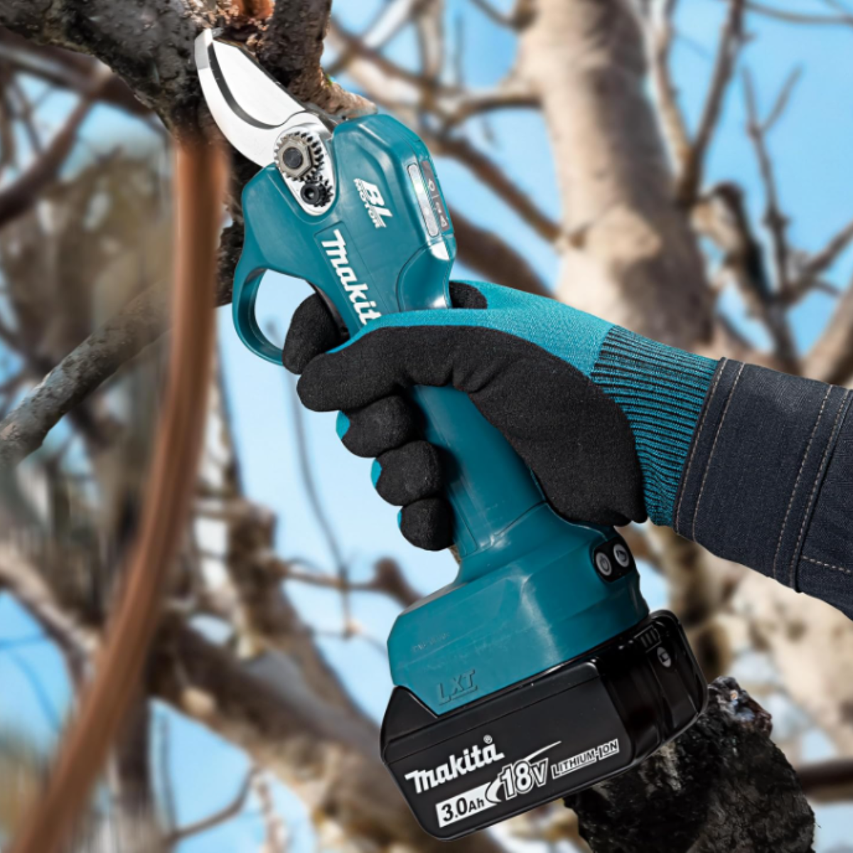 Kit Tijera Poda Inalámbrica 18v Car/Bat 3Ah Makita DUP181SF-4