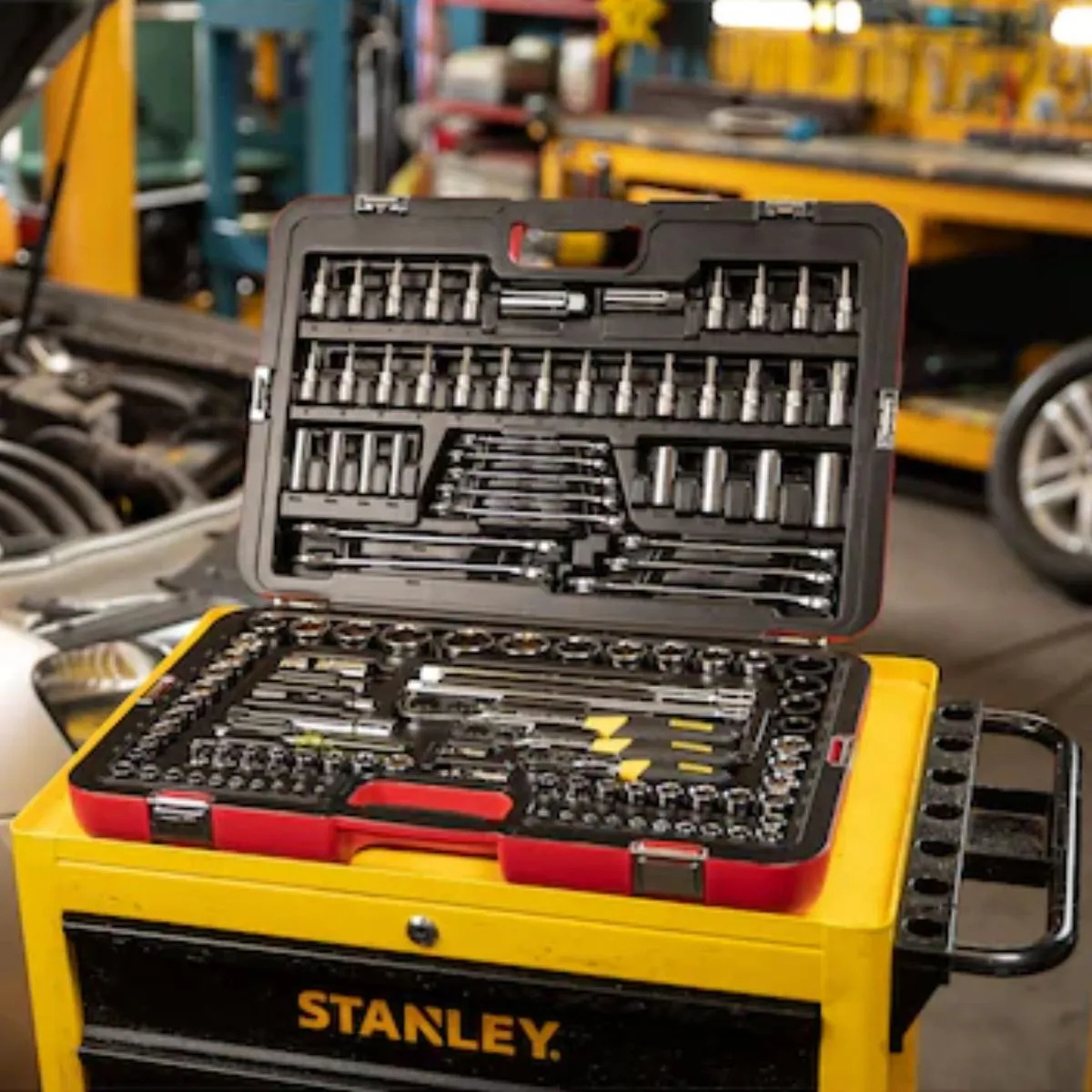 Juego De Herramientas Mecánicas 120 Pza Stanley  R99-120LA-3