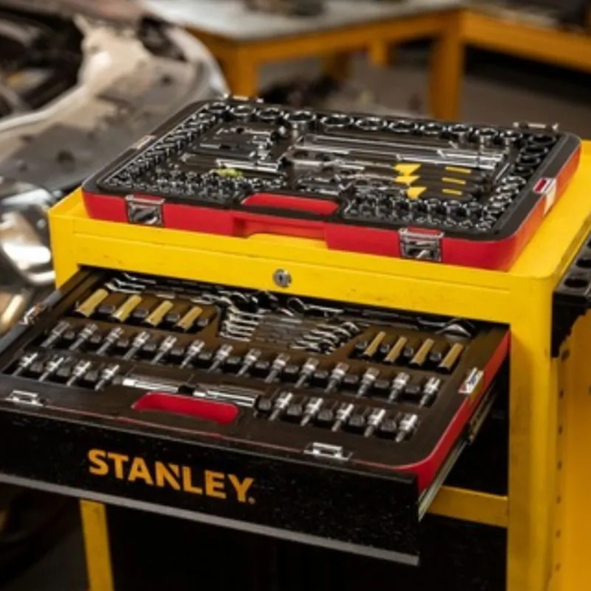 Juego De Herramientas Mecánicas 120 Pza Stanley  R99-120LA-5