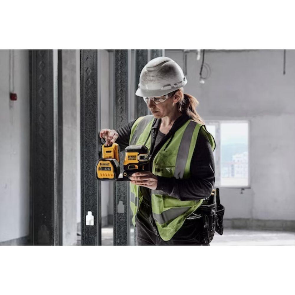 Láser Verde Línea Cruzada 20v Dewalt DCLE34220GB Sin Bateria-5
