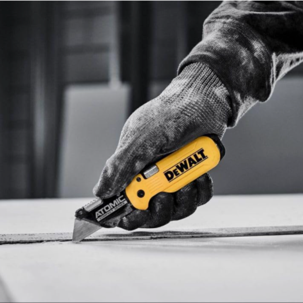 Cuchillo Cartonero Plegable Atomic DeWalt DWHT10990-5