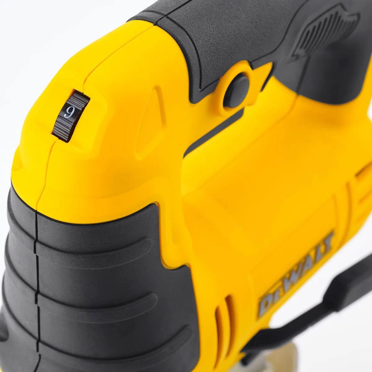 Sierra Caladora 650w Con Acción Orbital Dewalt Dwe300-b2-3