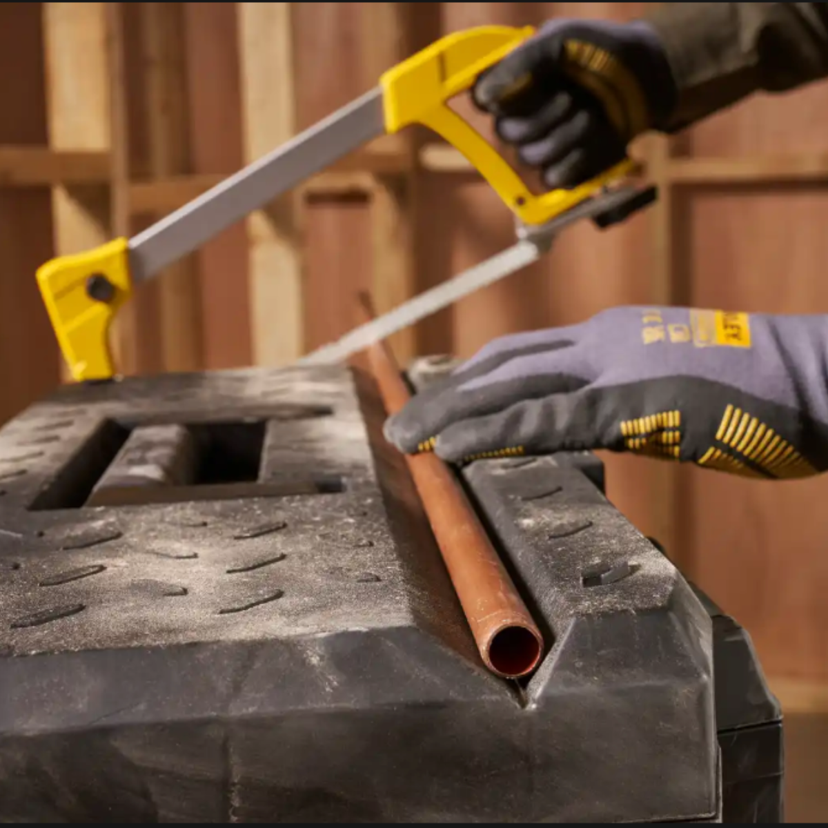 Caja Metal-Plástico 26" FatMax Con Bandeja Stanley 1-95-617-4