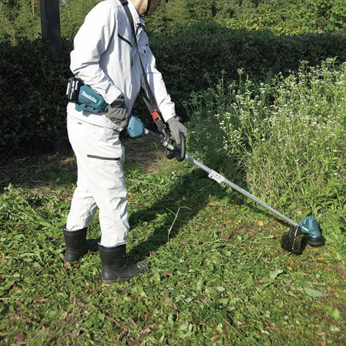 Kit Orilladora Inalámbrica 18v Car/Bat 3Ah Makita DUR192LRF-4