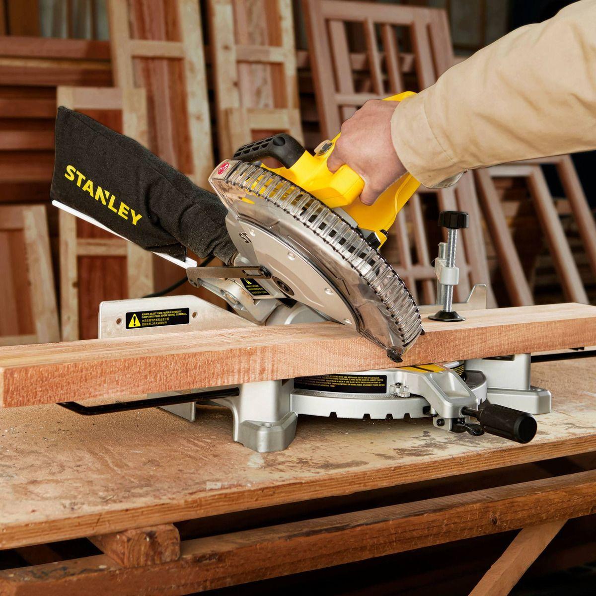 Sierra Ingleteadora 10  1.650w Stanley Sm16-b2c-8