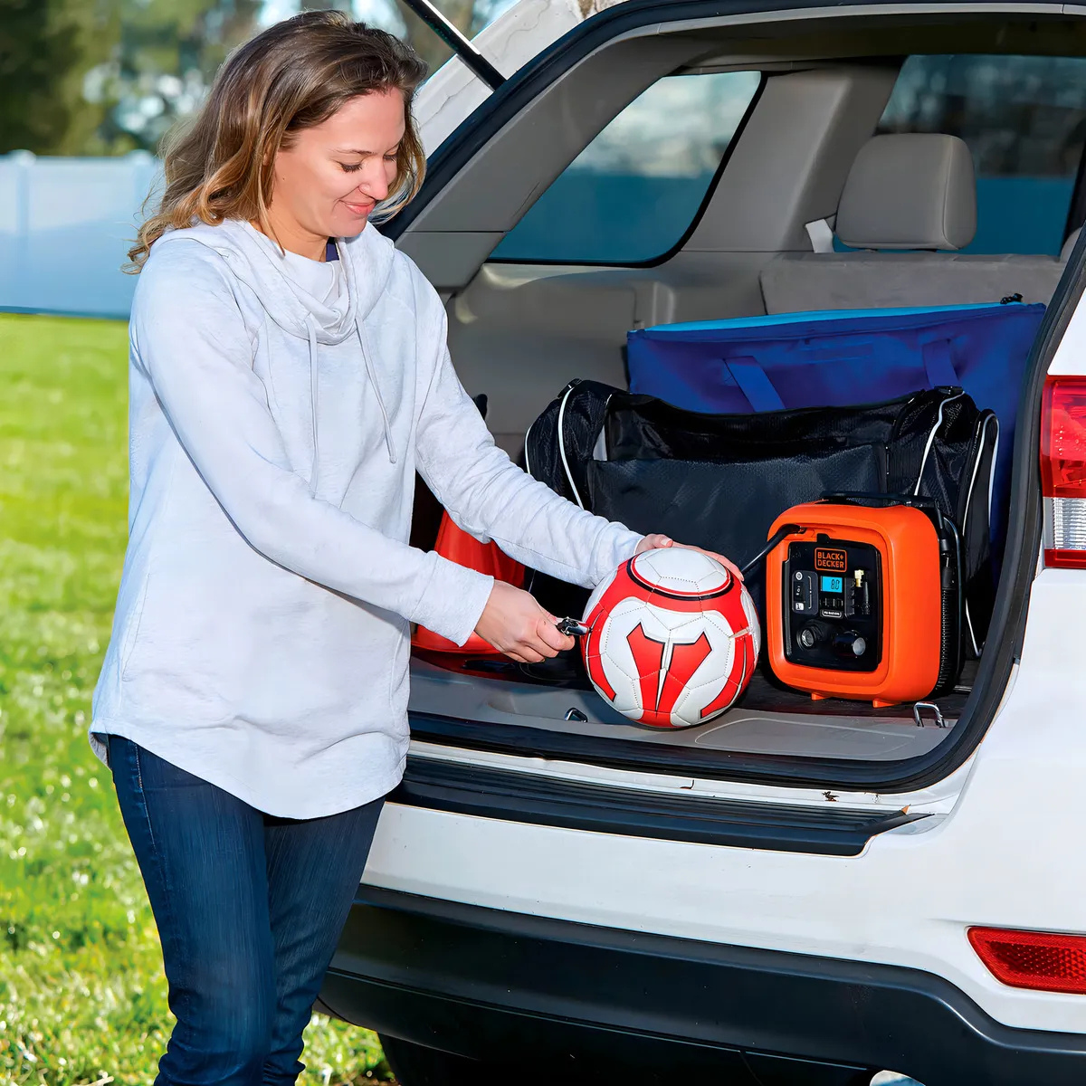 Inflador Multipropósito Black+Decker BDINF12-LA-7