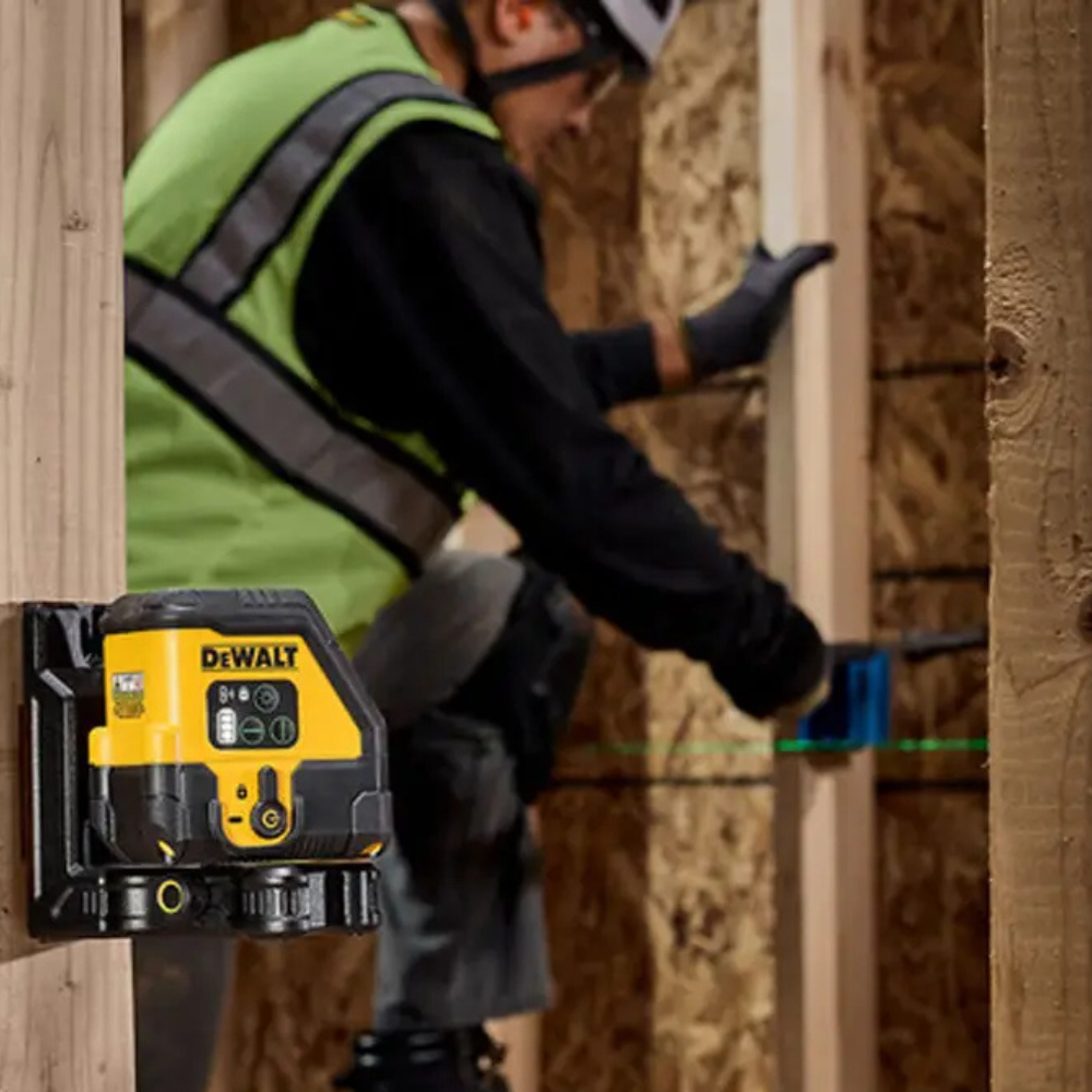 Kit Laser Linea Cruzada Rojo Recarga USB DeWalt DCLE14201RB-4