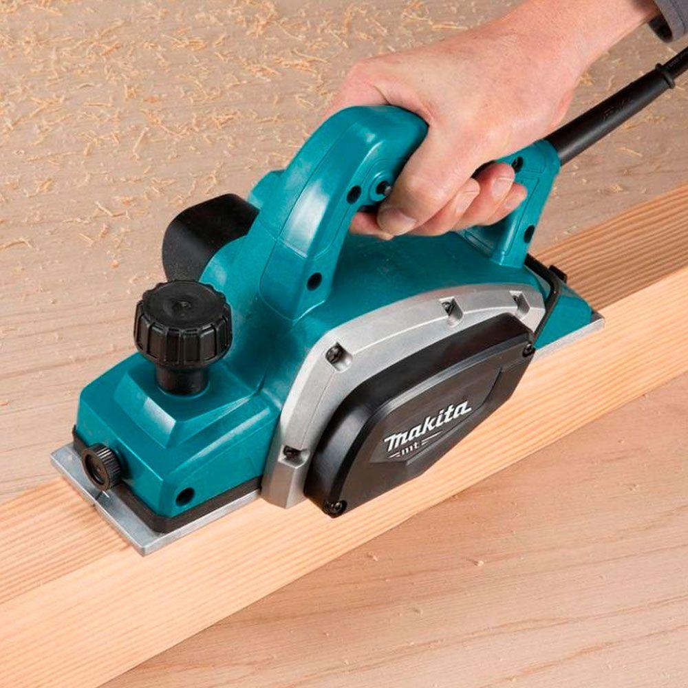 Cepillo Eléctrico 82mm 580w Makita M1902b-3