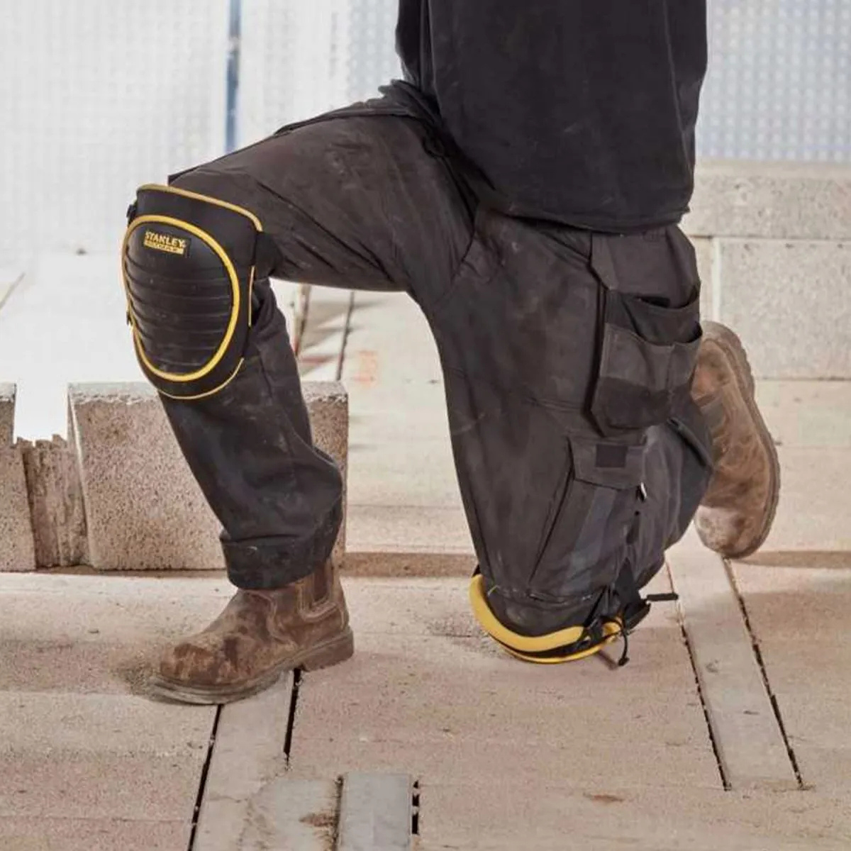 Rodilleras De Trabajo Duras Stanley FMST829611-2