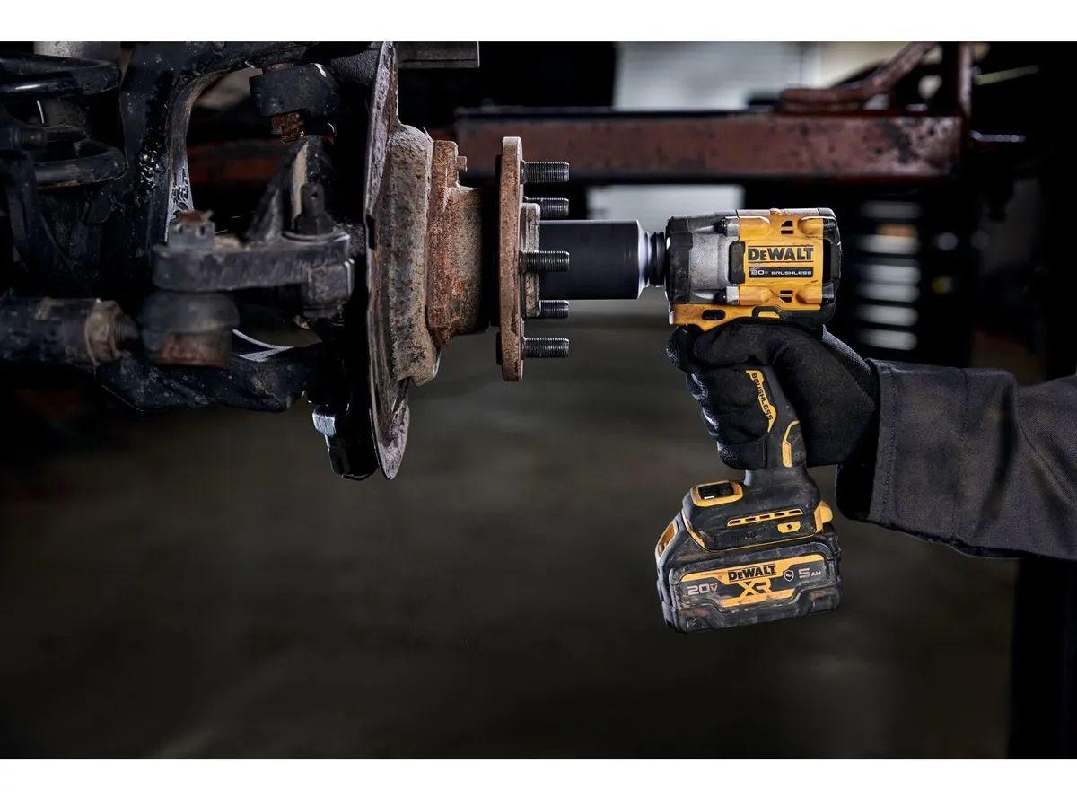 Llave De Impacto 1/2  Atomic 20v S/batería Dewalt Dcf922b-b3-4