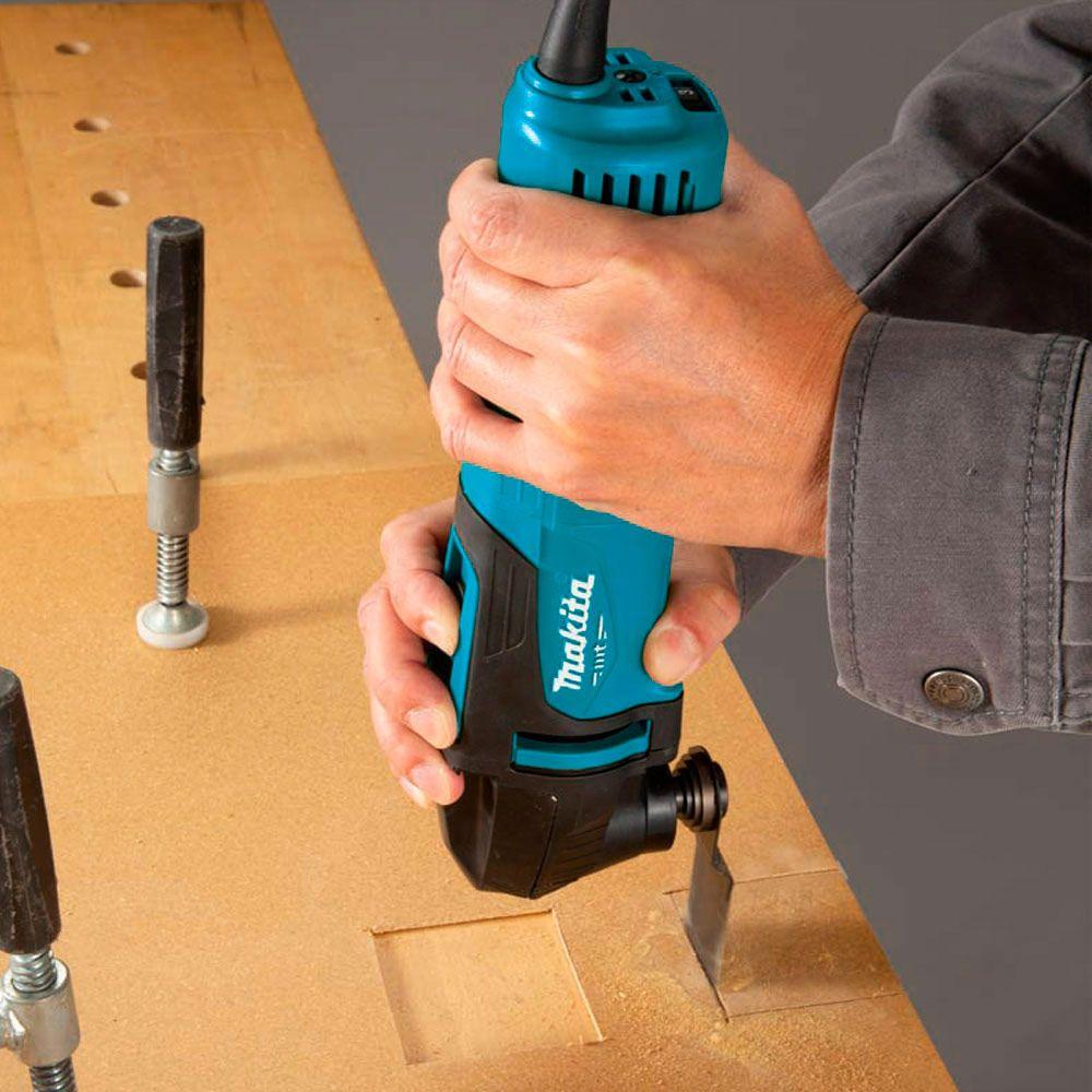Multiherramienta Makita Mt 2000w Maleta Accesorios M9800bkx2-2