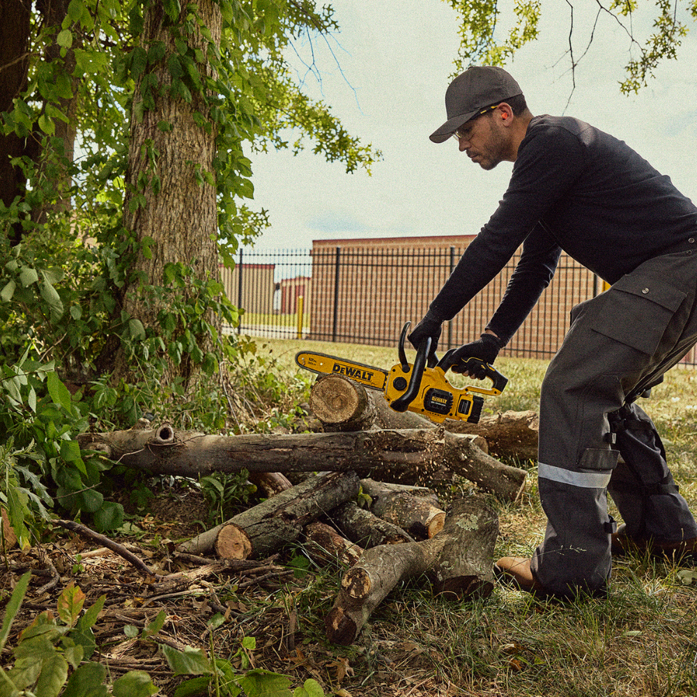 Motosierra inalámbrica 20v 12" Car/Bat 5Ah DeWalt DCCS621P1-4