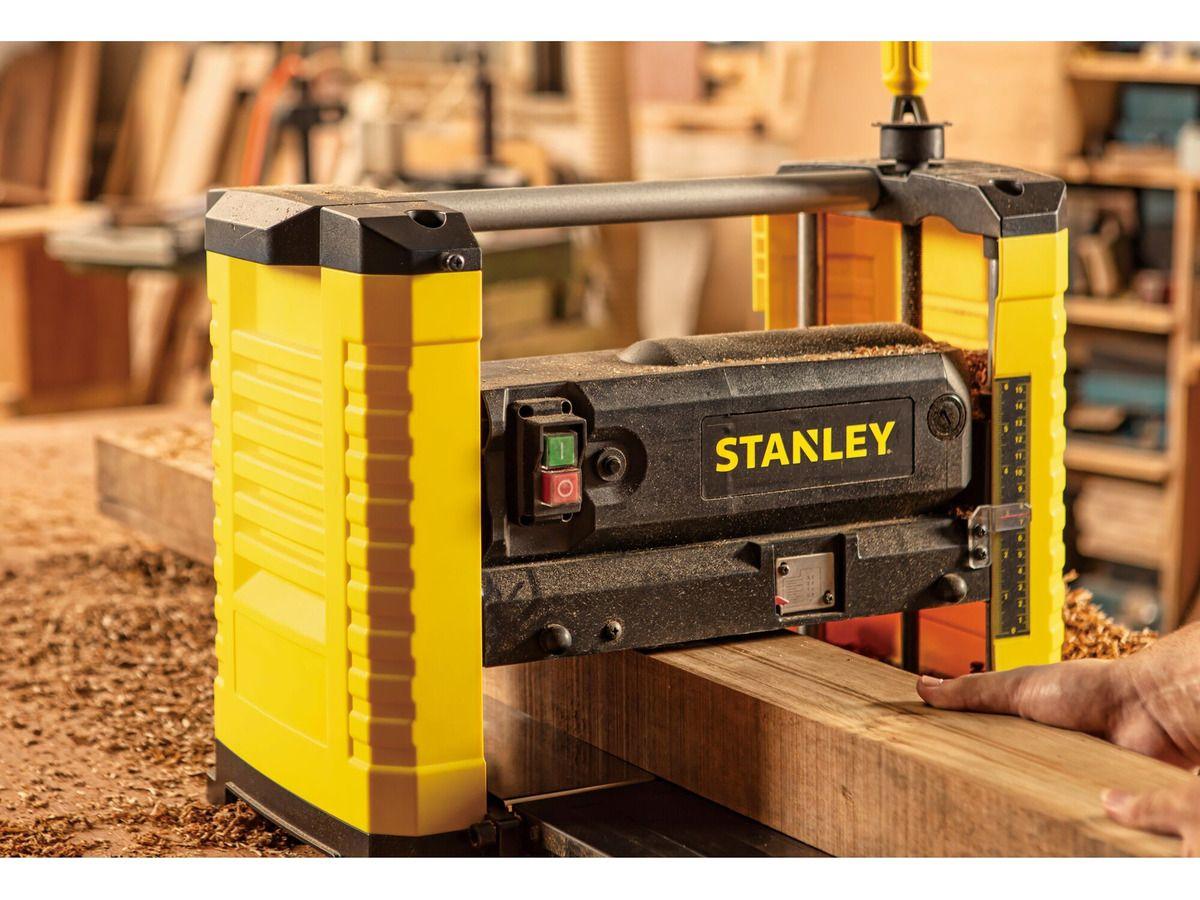 Cepillo De Banco 1800w 12,5 X 6 Hss Stanley Stp18-b2-7
