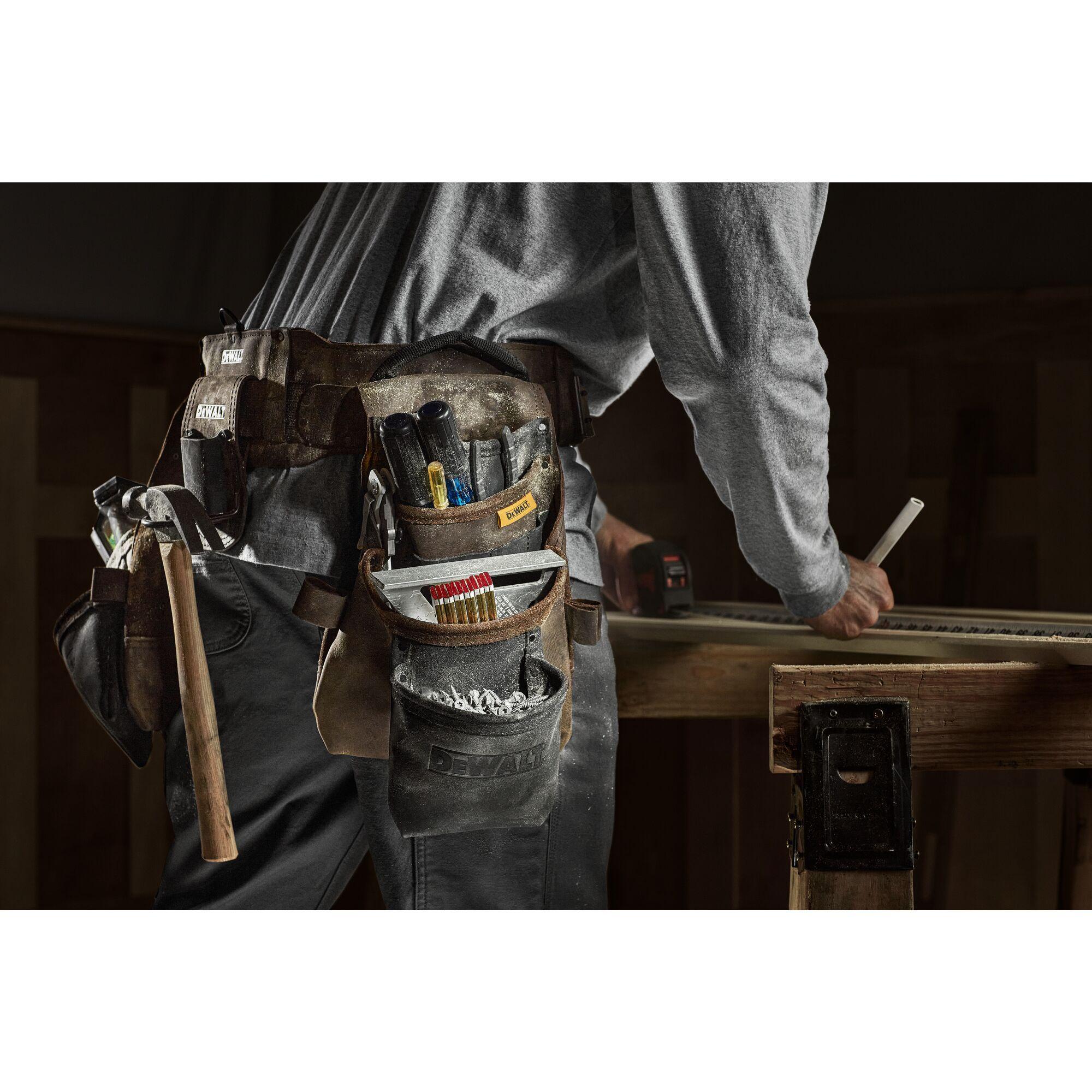Cinturón Ajustable 18 Bolsillos Dewalt DWST550113-3