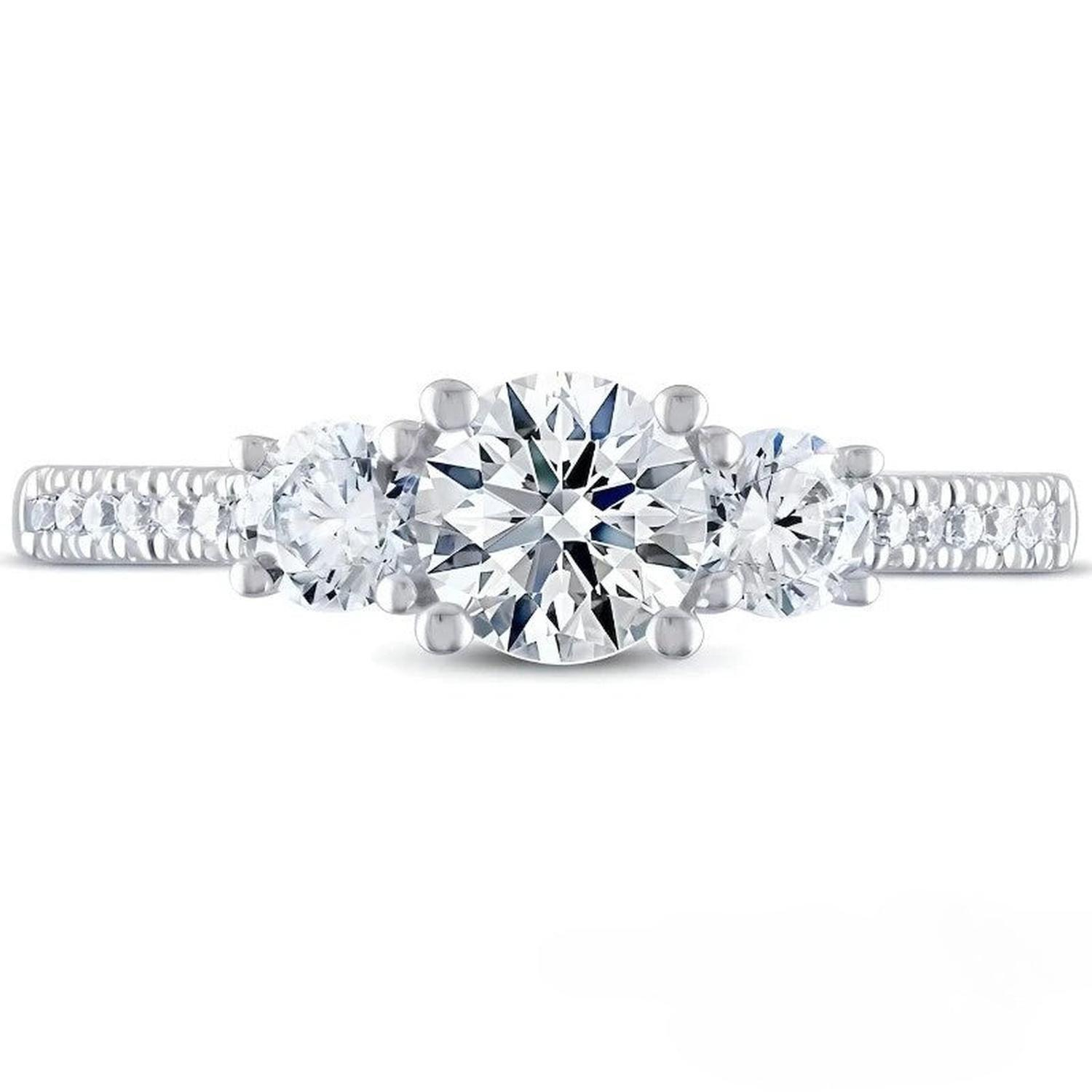 ANILLO DE COMpromiso EN Trilogía DE MOISSANITAS-0