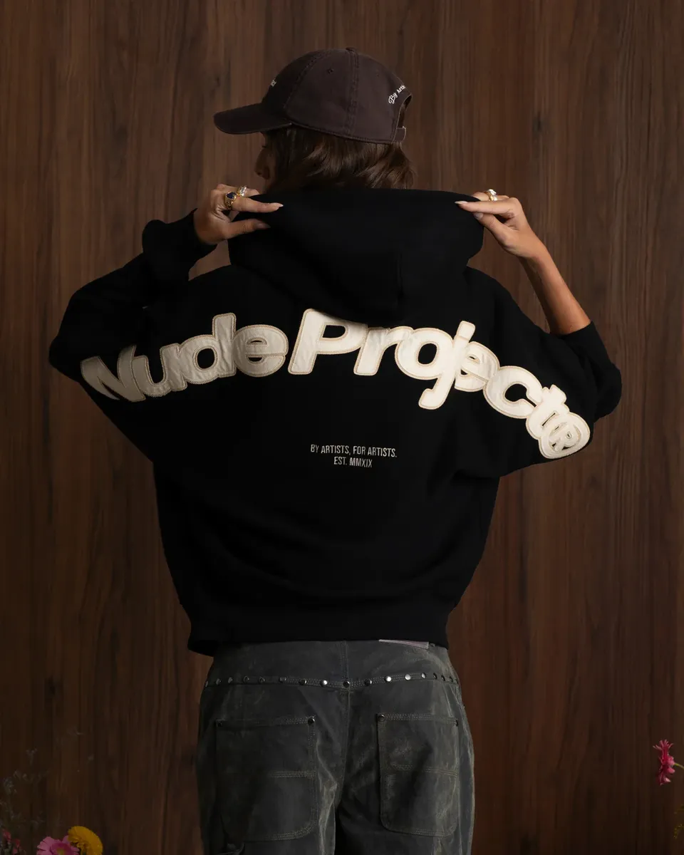 Poleron Hoodie Nude Project Negro Con Capucha Y Logo Bordado-2