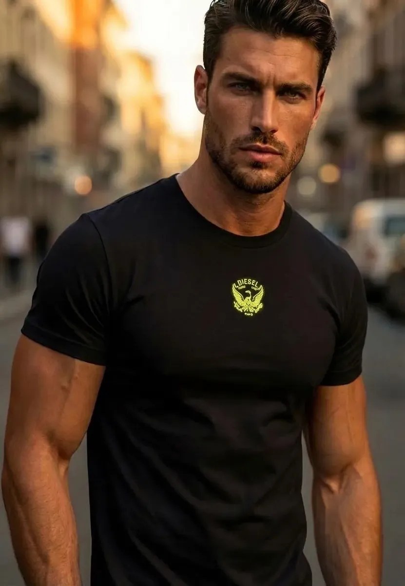 Polera Diesel Umtee Randal Cuello Redondo Negro Premium-2