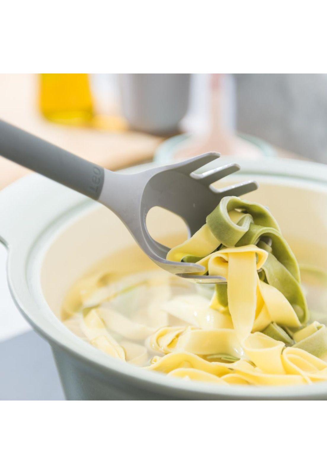CUCHARA PASTAS SOFT GRIP GRIS LEO 7x31cm-3