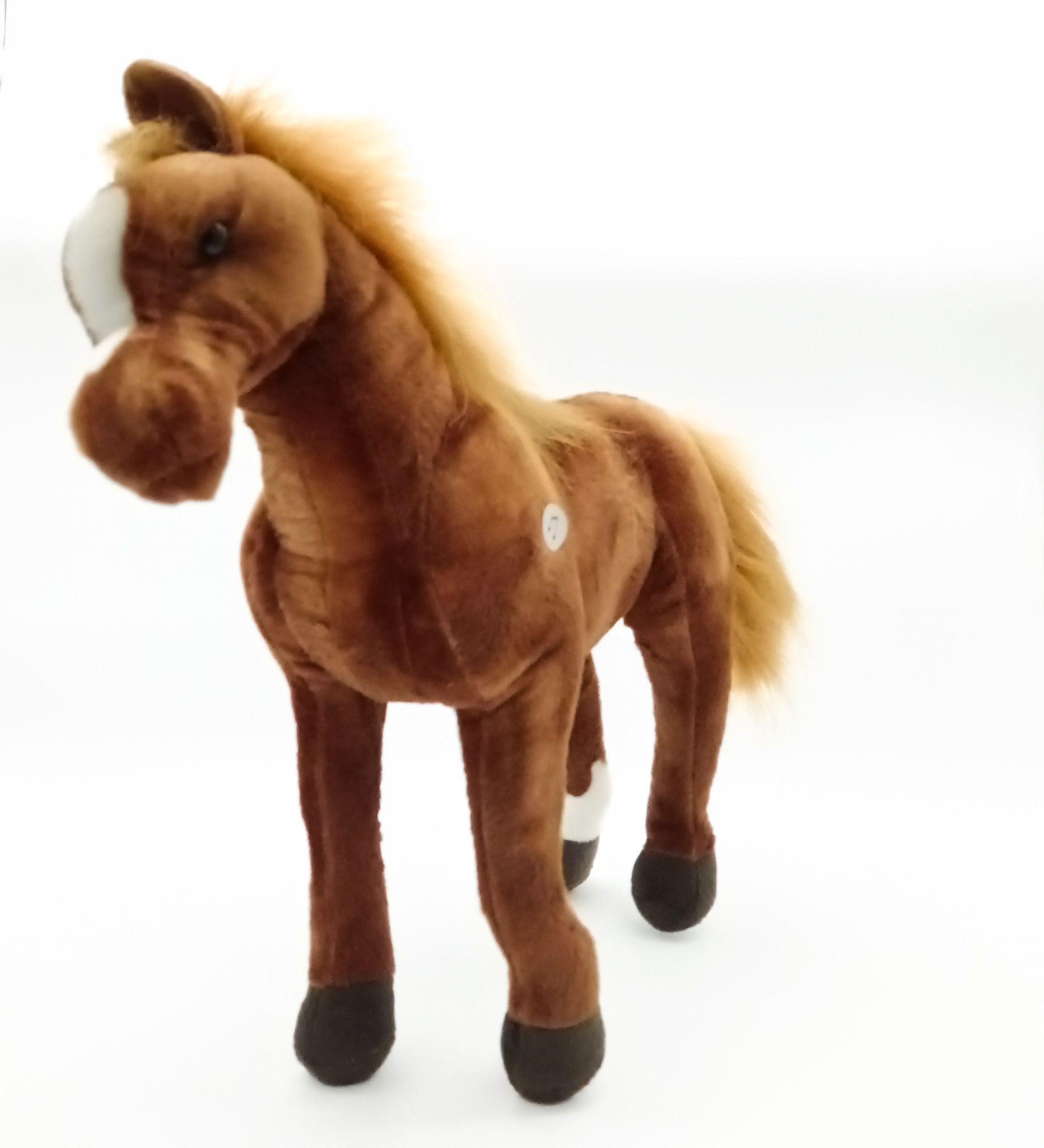 Caballo de peluche mediano-1
