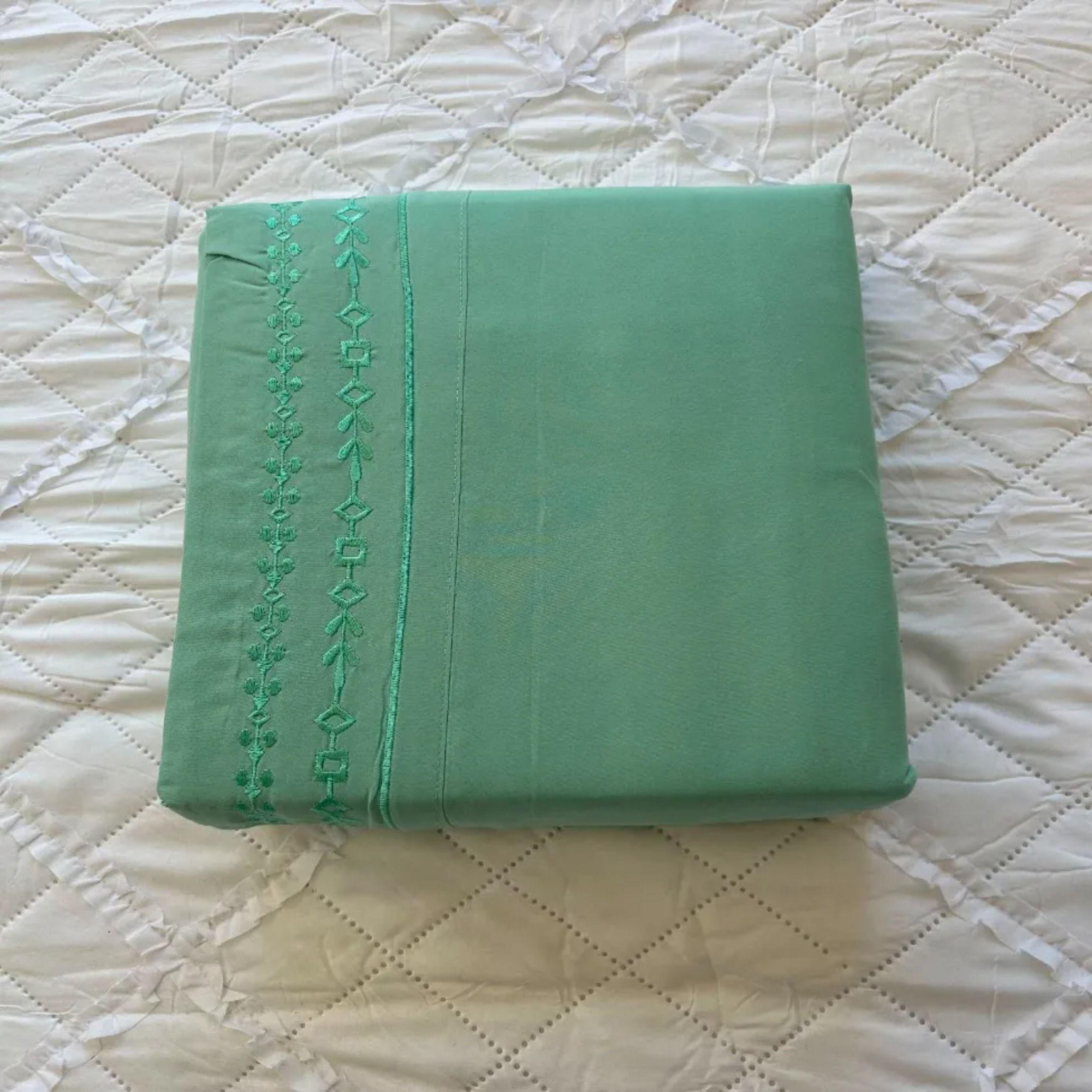 Juego De Sabanas Bordadas Super King Verde Menta 4 Piezas-4