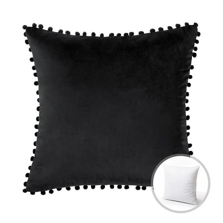 Cojín terciopelo con pompones 45X45 - Negro-2