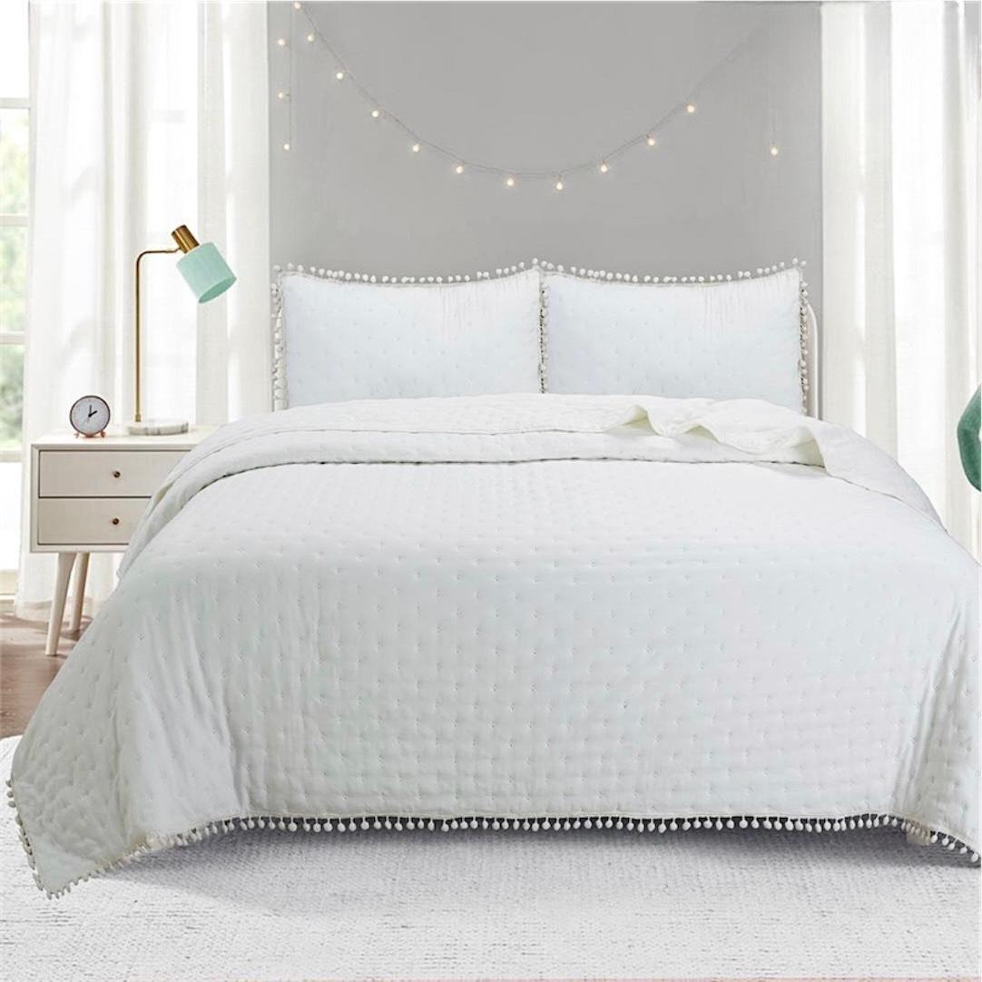 Cubrecama de algodón con pompones KING - Crema-0