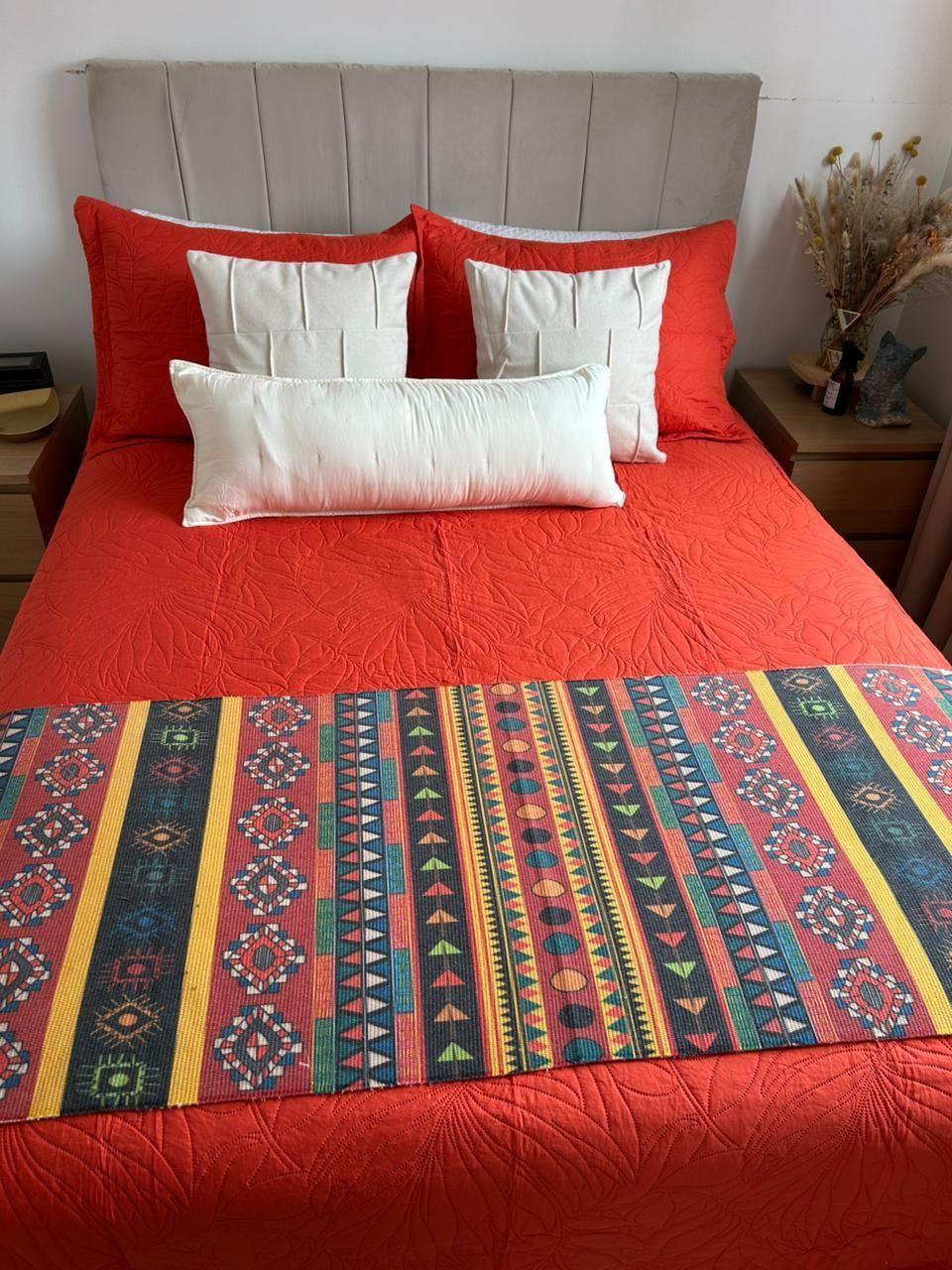 CUBRECAMA MICRO FIBRA 2 PLAZAS NARANJO DISEÑO HOJAS-2