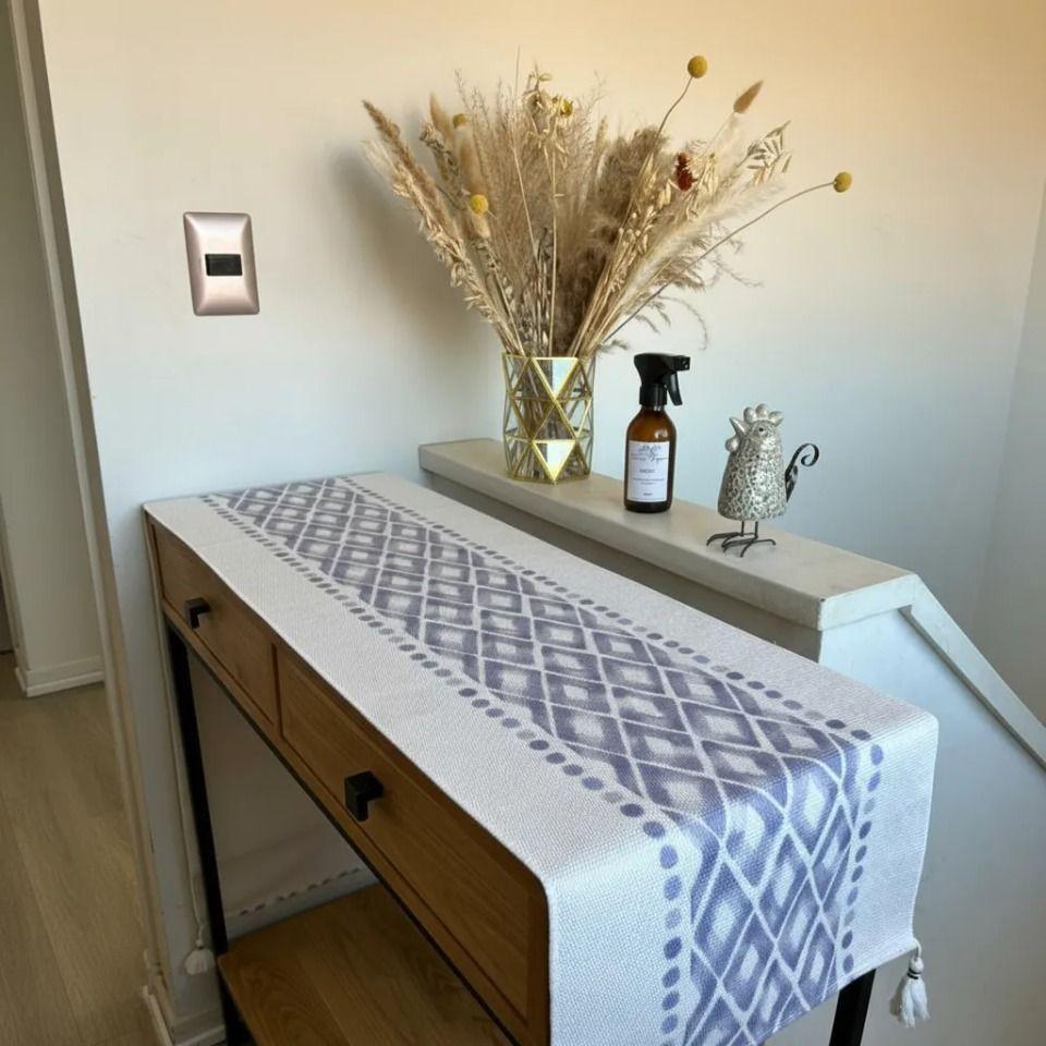 Camino de mesa tejido azul - diseño diamante-3