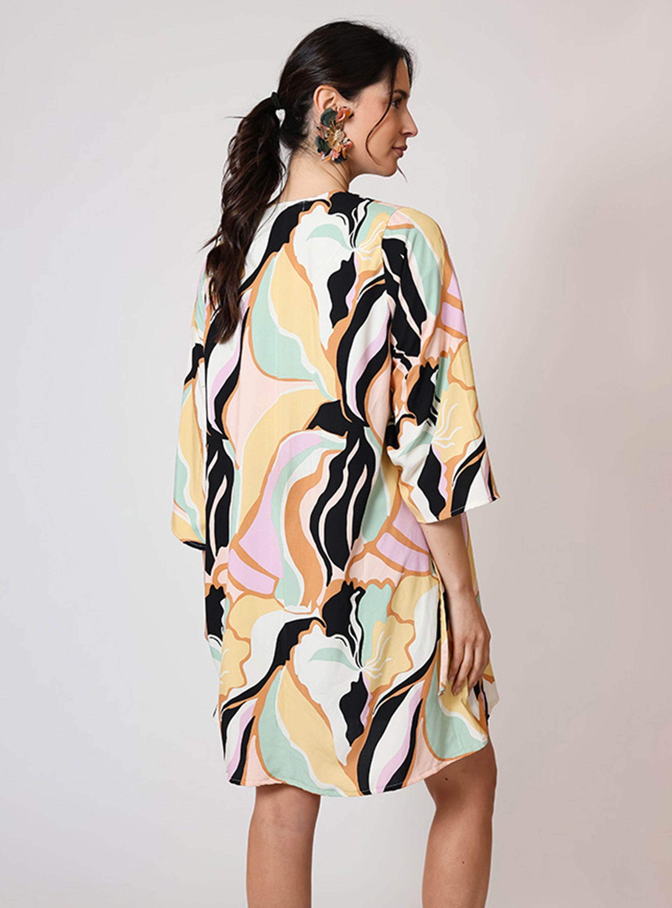 Kimono Corto Hojas Colores Pastel Natalia Seguel-4