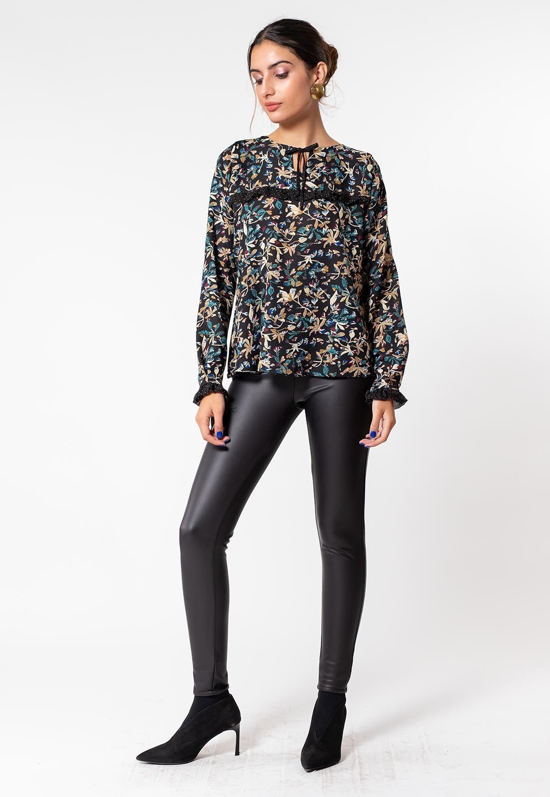 Blusa Helena Negro Hojas Natalia Seguel-6