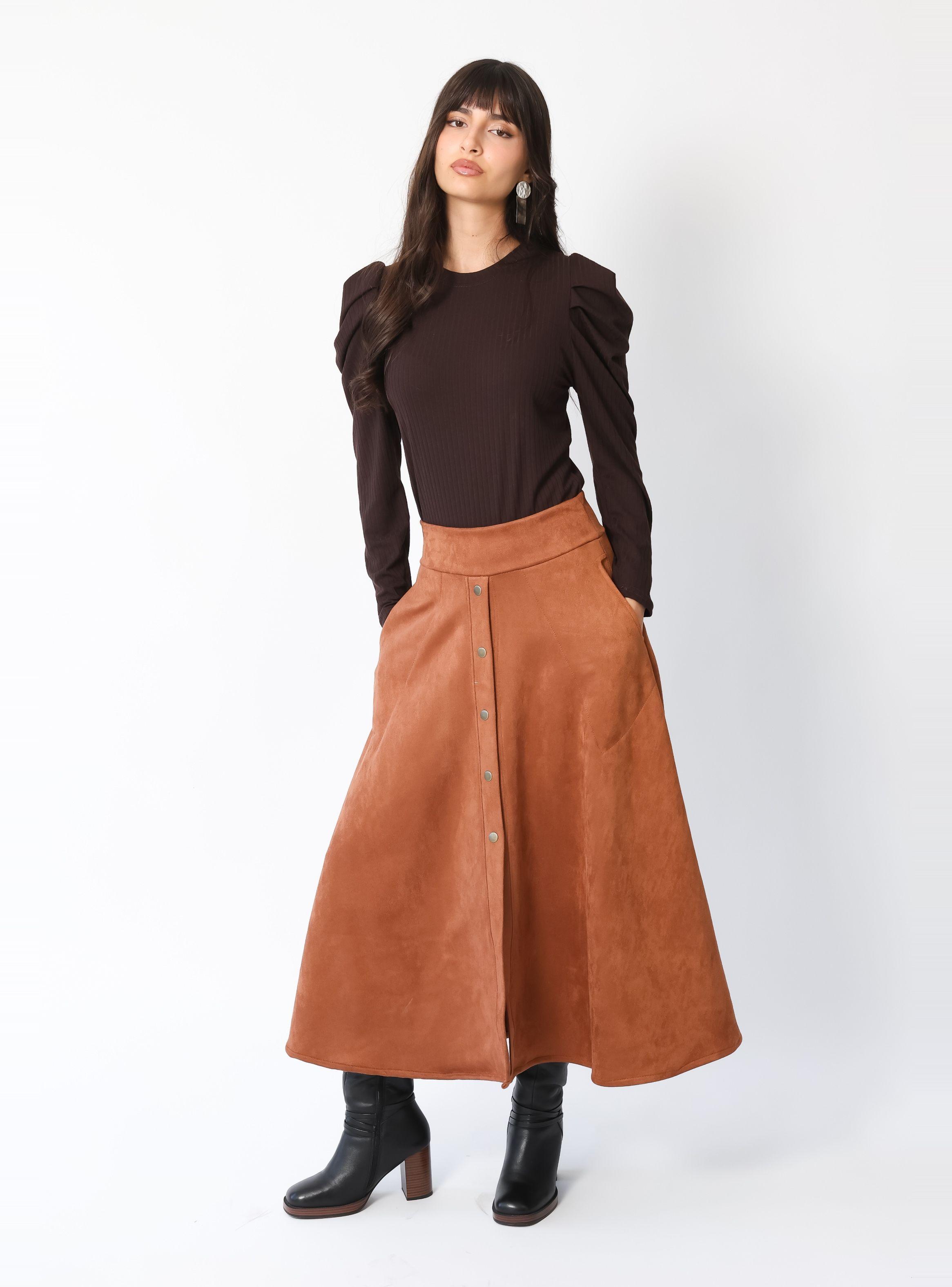 Falda Roma Gamuza Camel - Diseño Chileno | Natalia Seguel-4