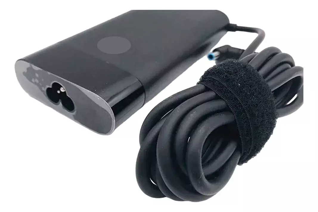 Cargador Para Laptop 65W Cable Compatible Negra-2