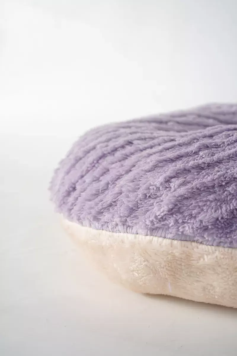 Cama Redonda para Gatos con Textura Suave Antideslizante Color Lila-2