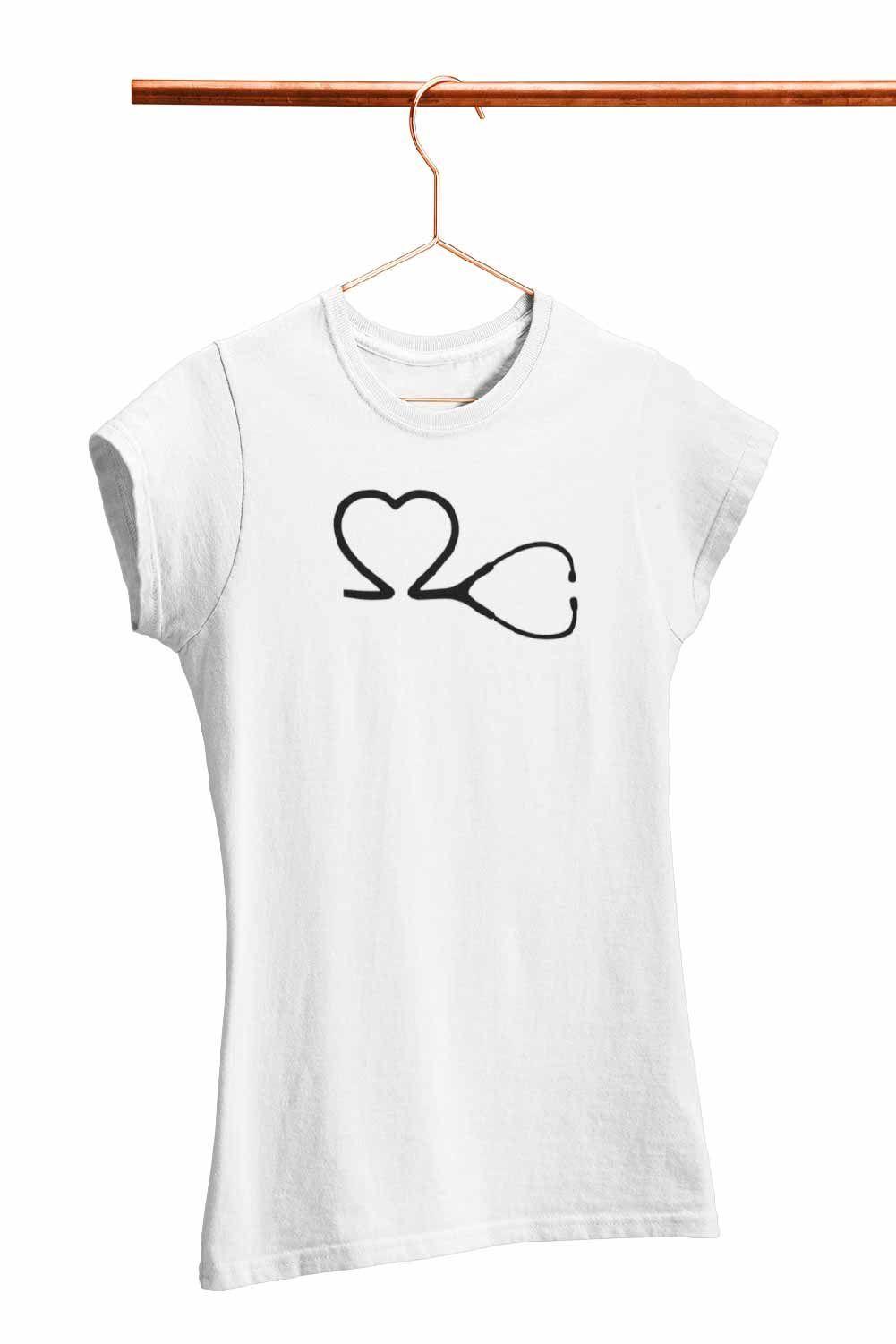 POLERA MUJER SAN VALENTÍN CORAZÓN ESTETOSCOPIO-1