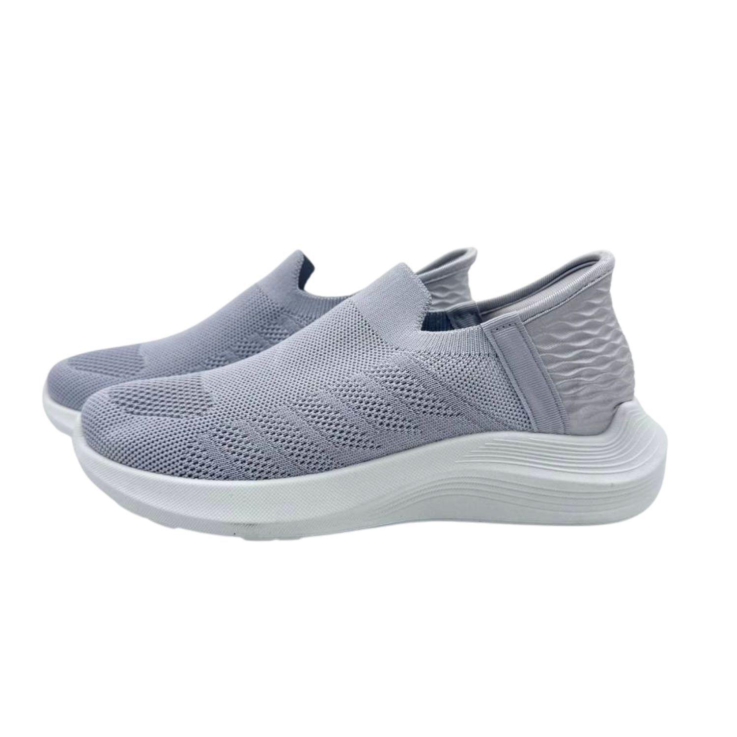 Zapatilla mujer Slip On Liviana sin Cordones-4