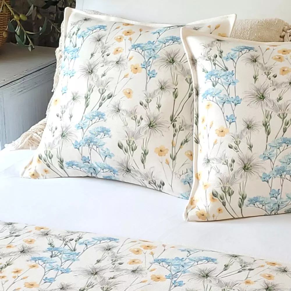 FUNDA COJÍN MARISA NO ME OLVIDES SOBRE BLANCO 45X45-1