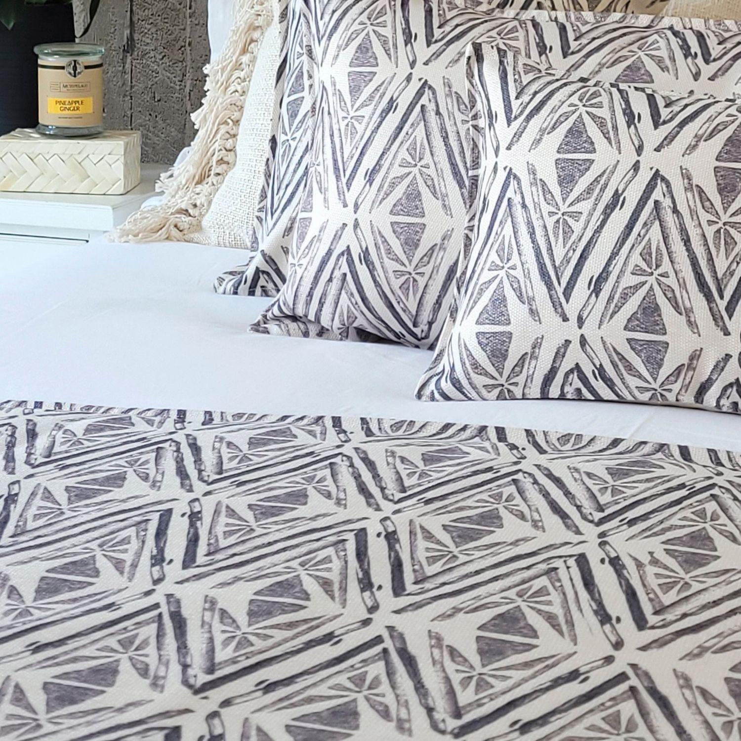 PIECERA MARISA ROMBOS TRIBALES 140 X 70-2