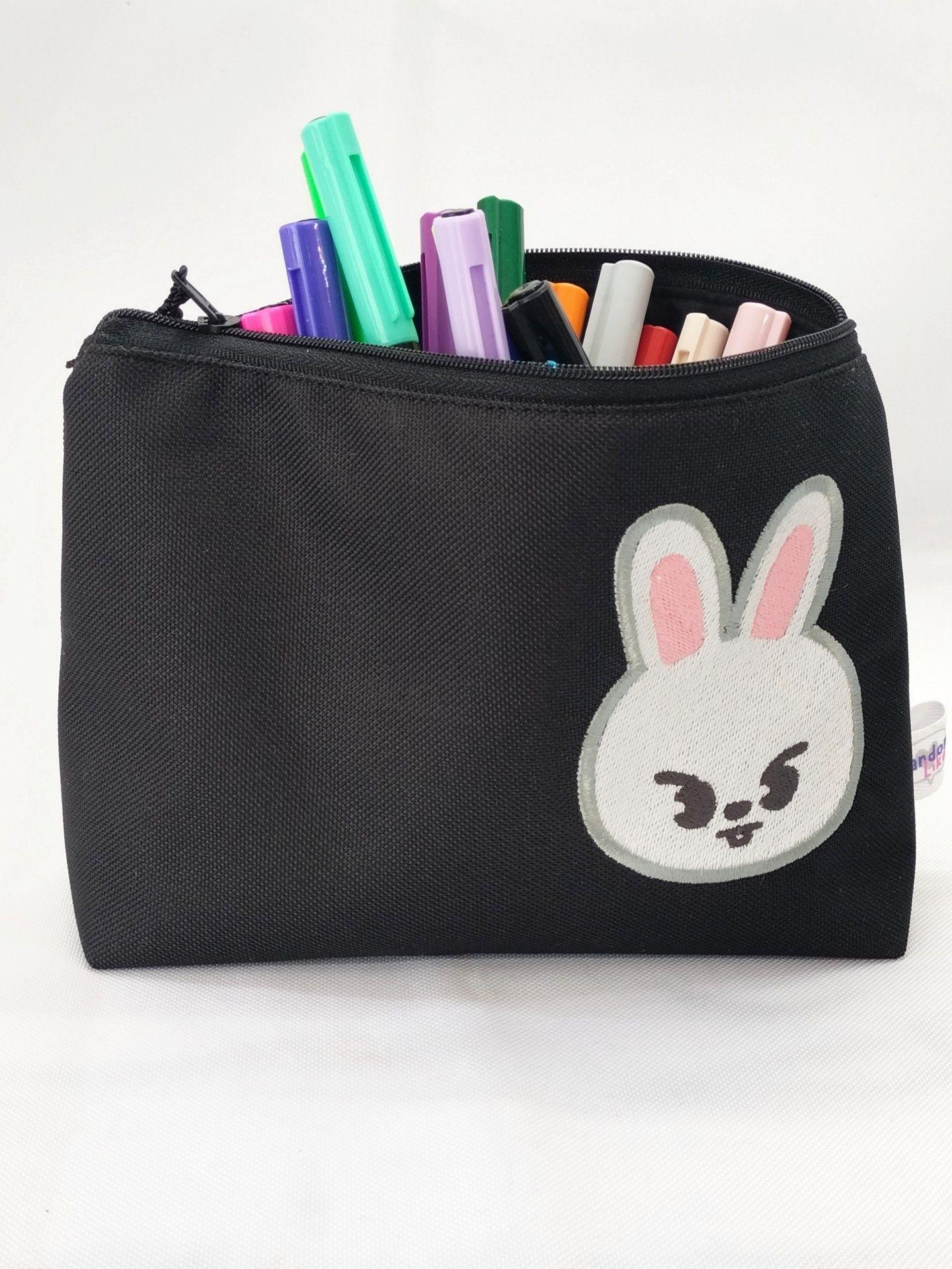 Estuche Bordado Skzoo Leebit-2