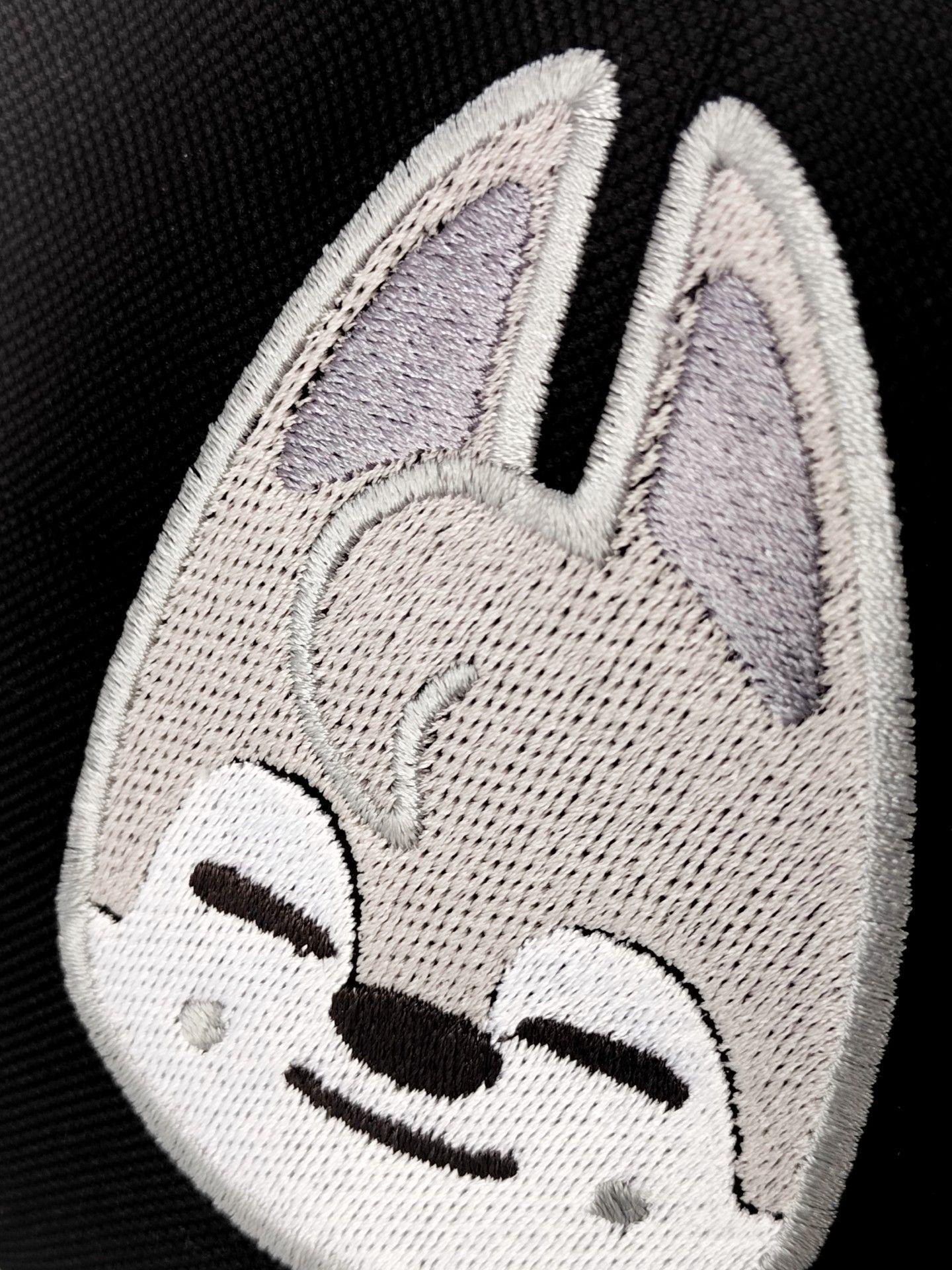 Estuche Bordado Stray Kids zoo Wolfchan Negro K-Pop-3