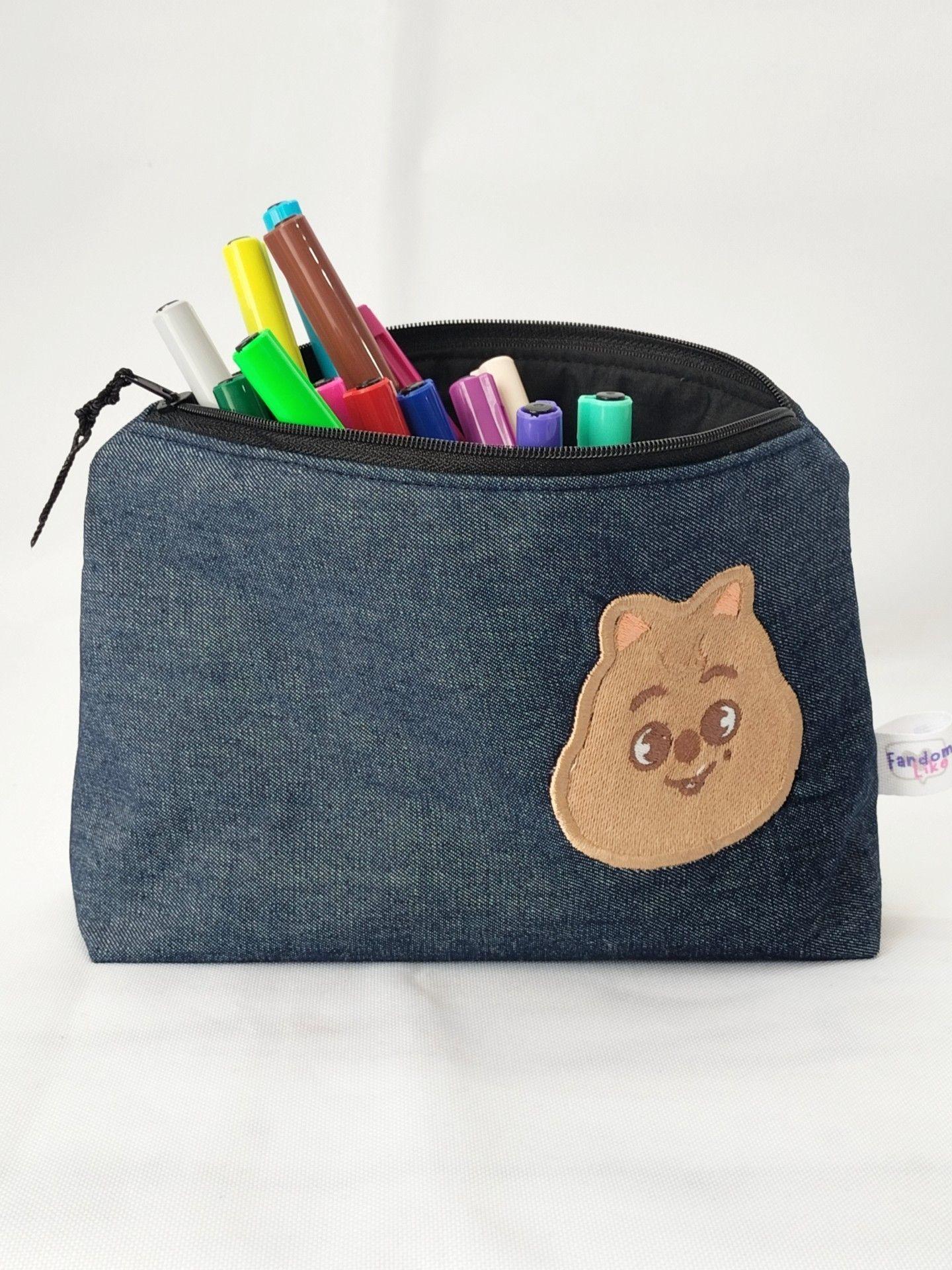 Estuche Bordado Stray Kids zoo Han Quokka Jeans K-Pop-2