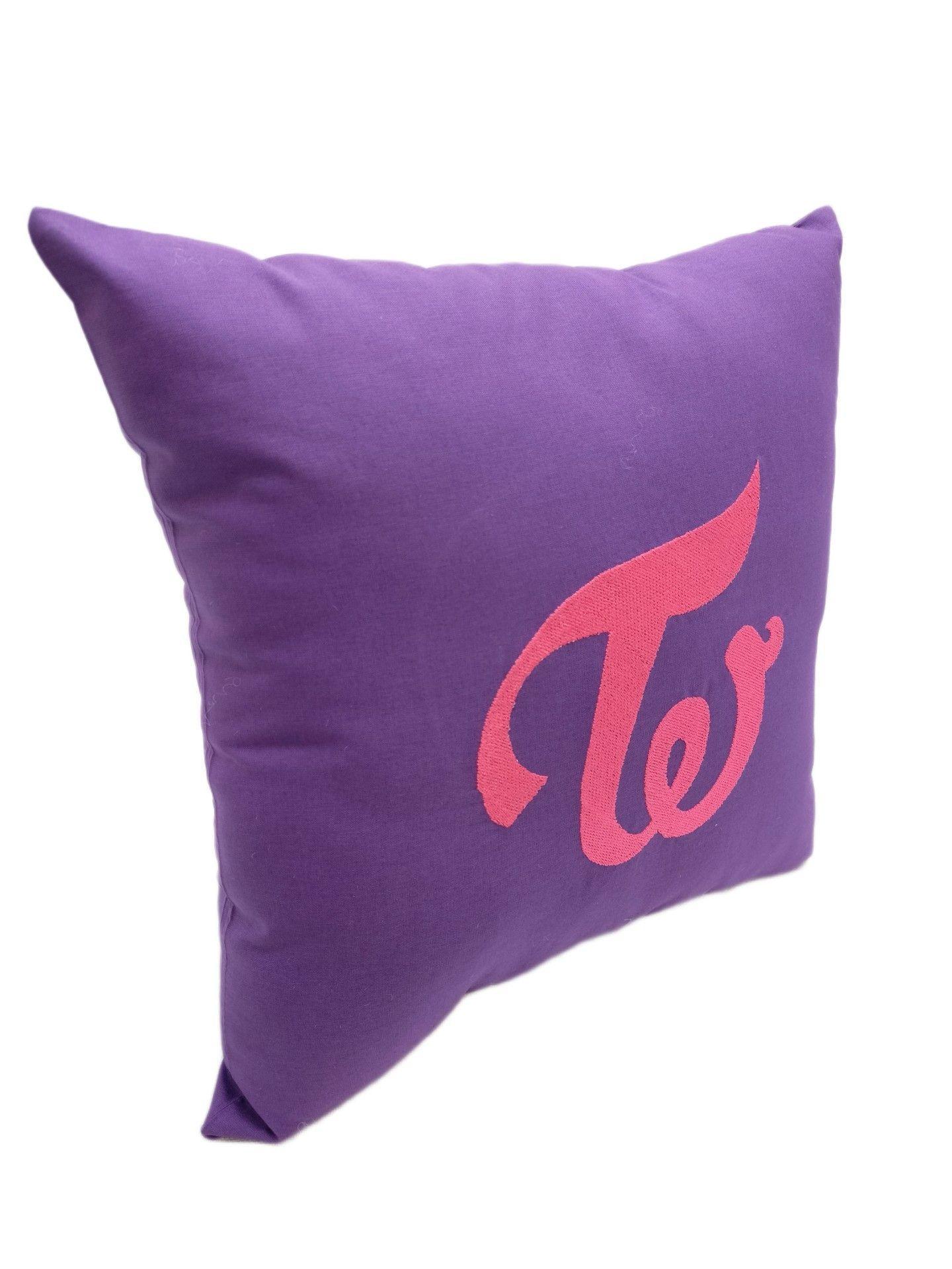 Cojin Bordado Twice Sana Lovely Savely K-Pop-3