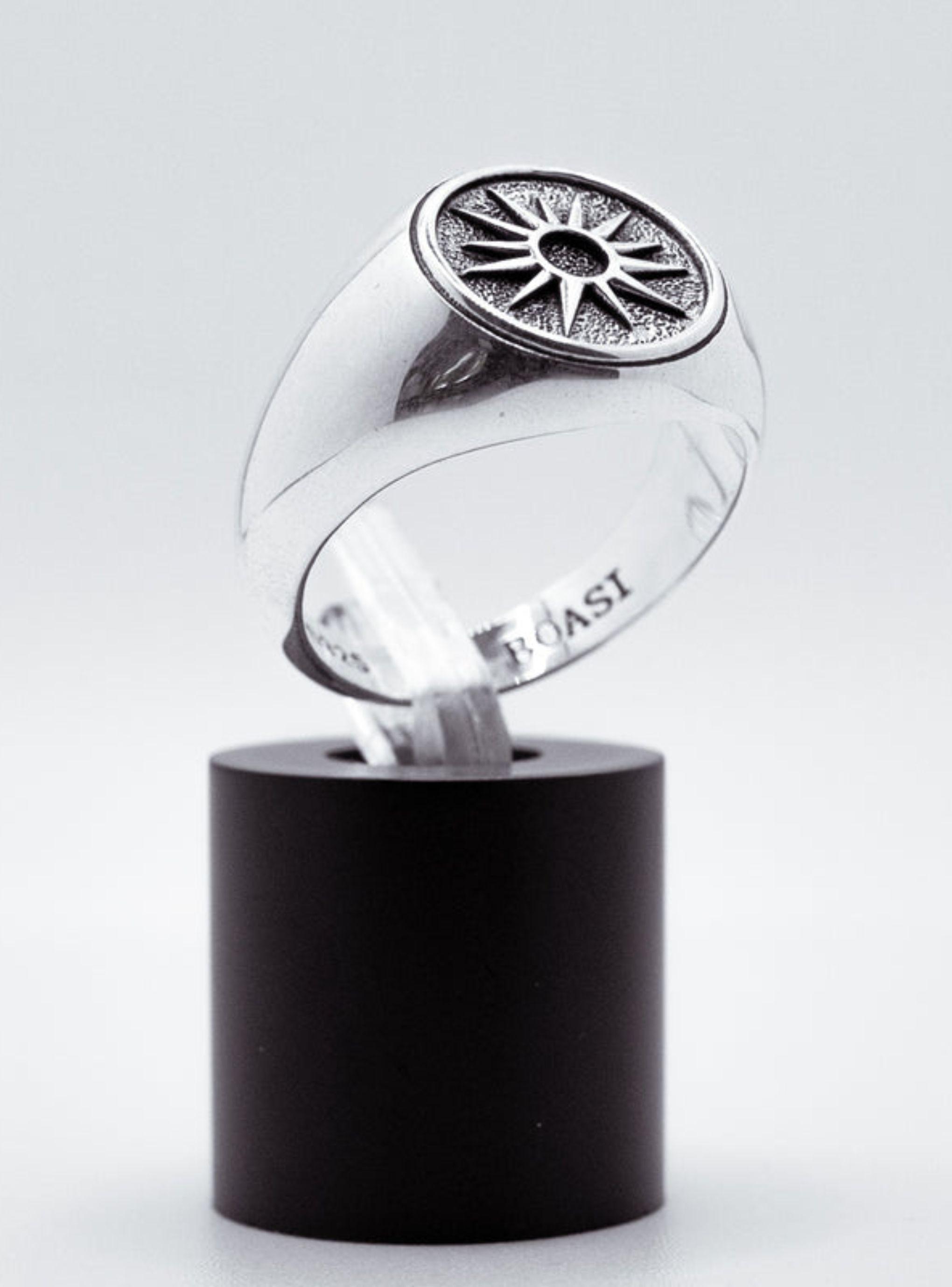 Anillo star ring talla 19-0