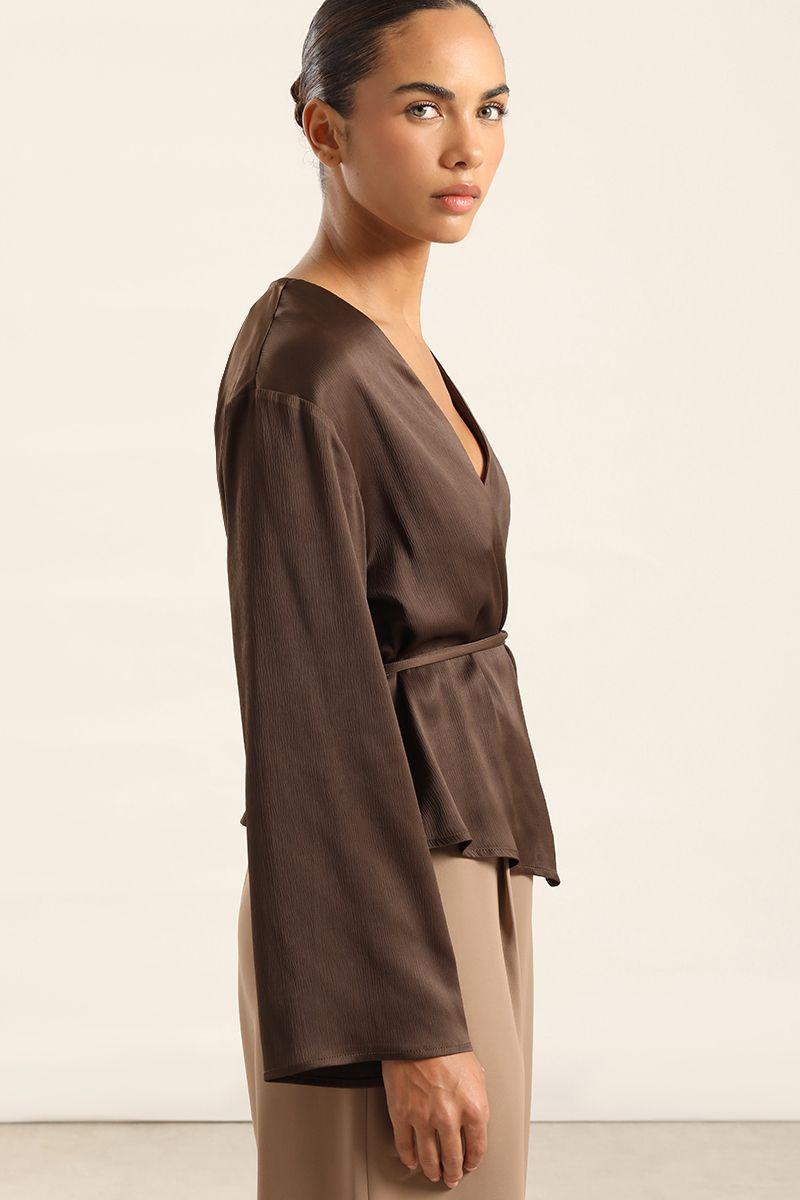 Blusa Cruzada Satin, Chocolate Liola-2
