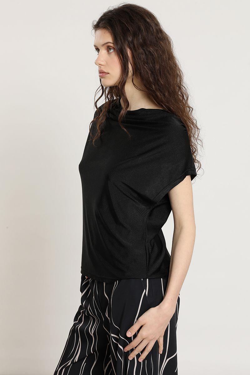 Polera escote drapeado, negro Liola-2