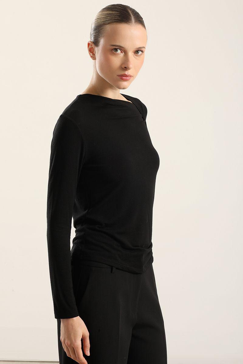 Top escote asimetrico, negro Liola-2