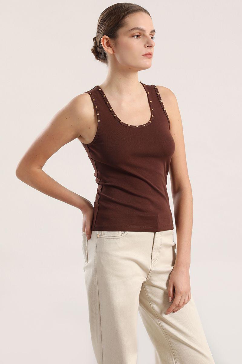Top tachas mujer Liola chocolate-4