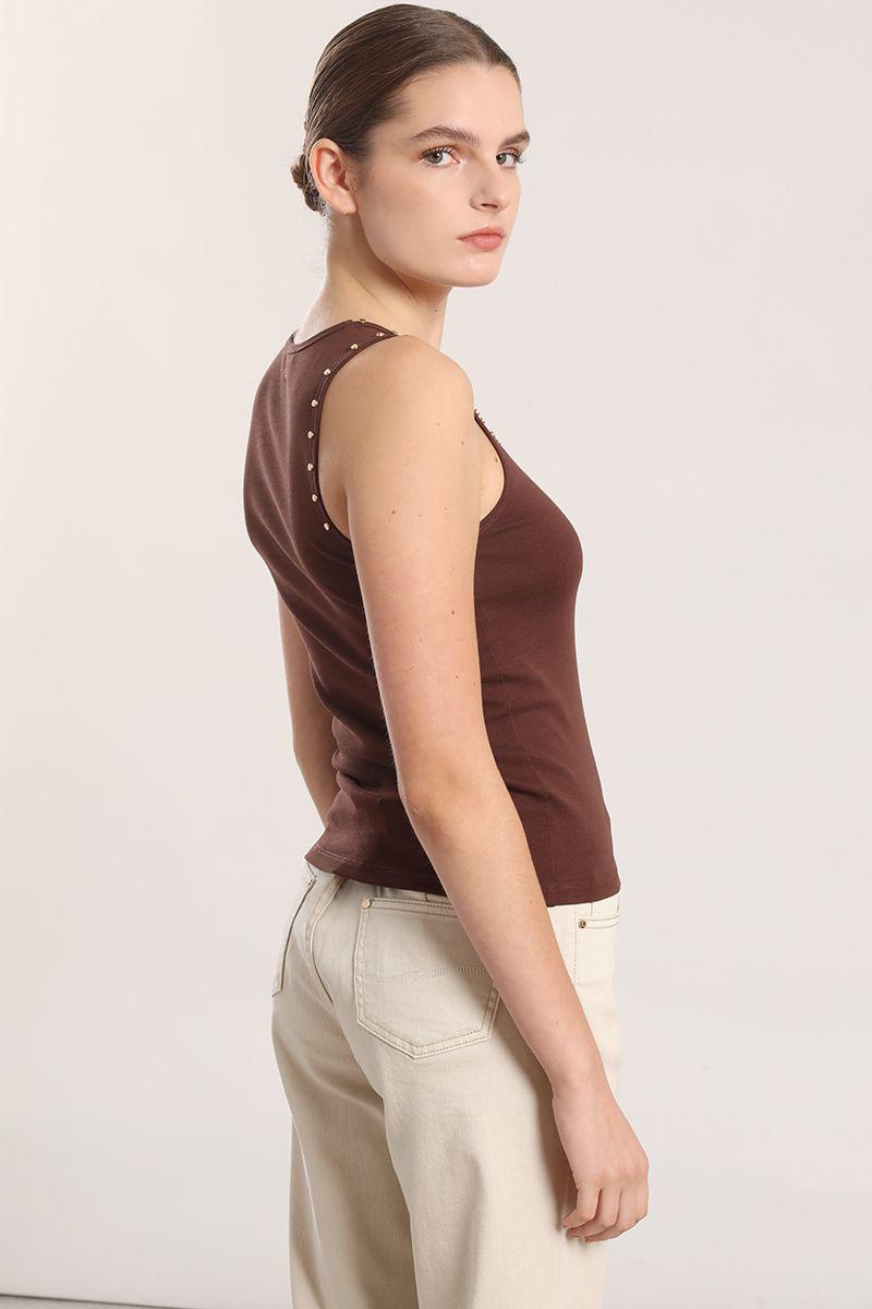 Top tachas mujer Liola chocolate-5