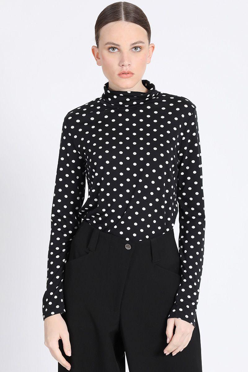 Top Cuello Alto Estampado Lunares, Negro Liola-5